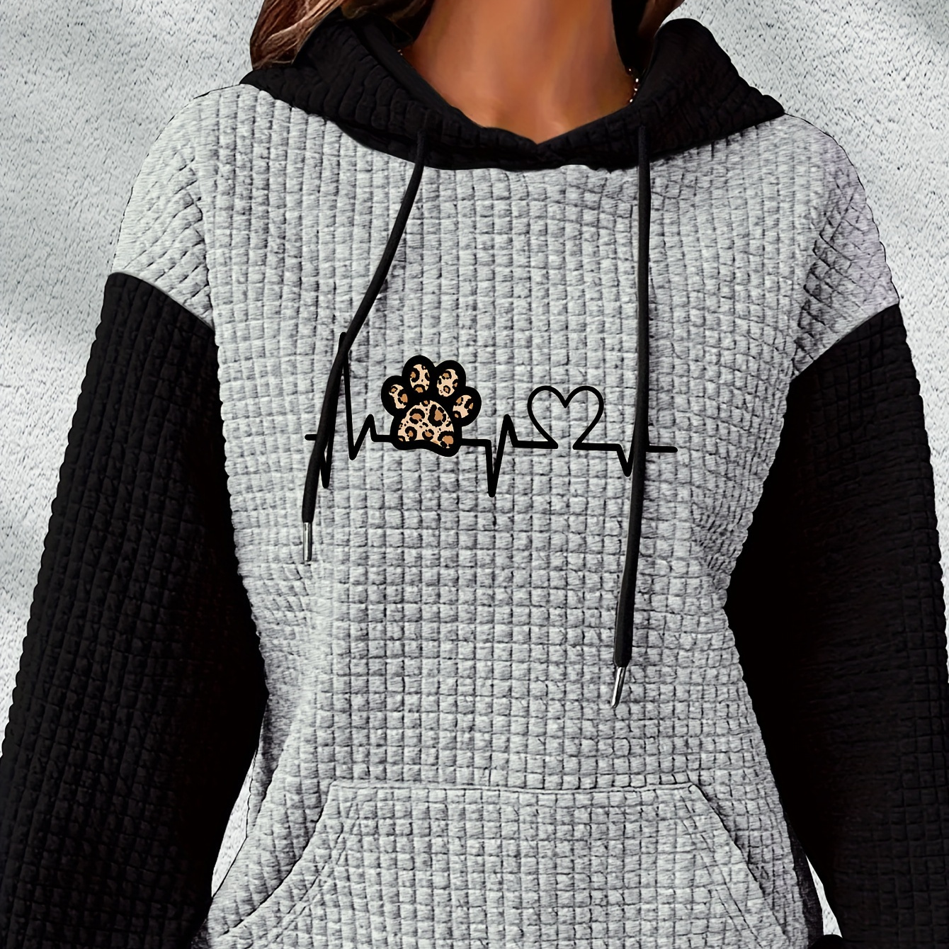 

Casual Waffle Knit Hoodie With Dog Paw Heart Applique - Polyester (95% Polyester, 5% Spandex), Hooded Pullover With Heart Pattern, Fall/winter