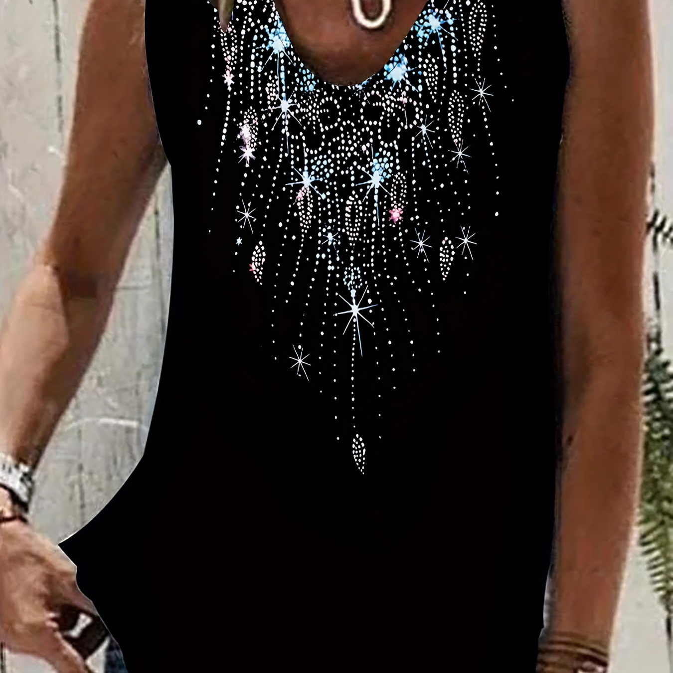 

Plus Size Graphic Print Tank Top, Casual V Neck Sleeveless Top For Summer, Women's Plus Size Clothing