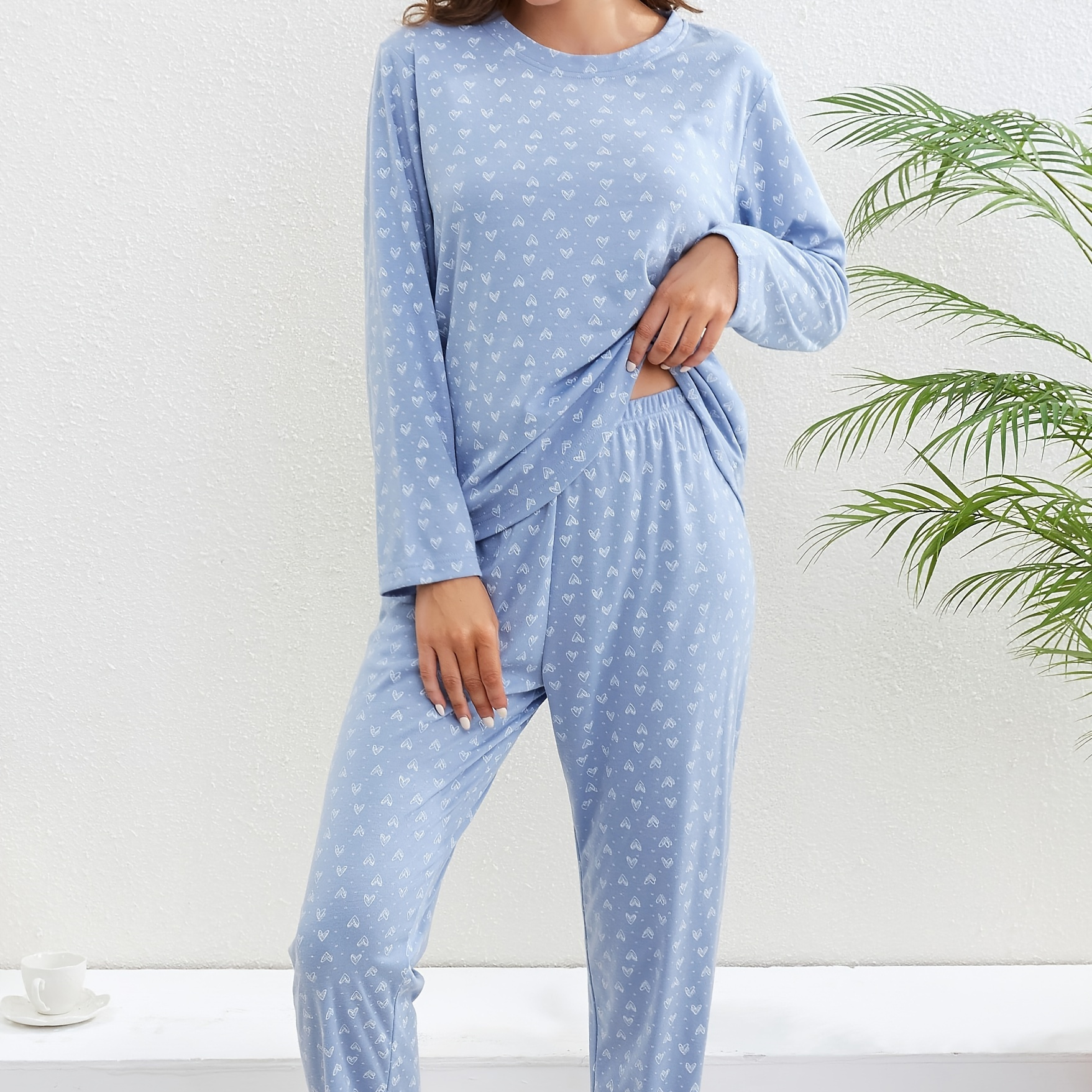 

Heart Print Pajama Set, Long Sleeve Crew Neck Top & Elastic Waistband Pants, Women's Sleepwear & Loungewear