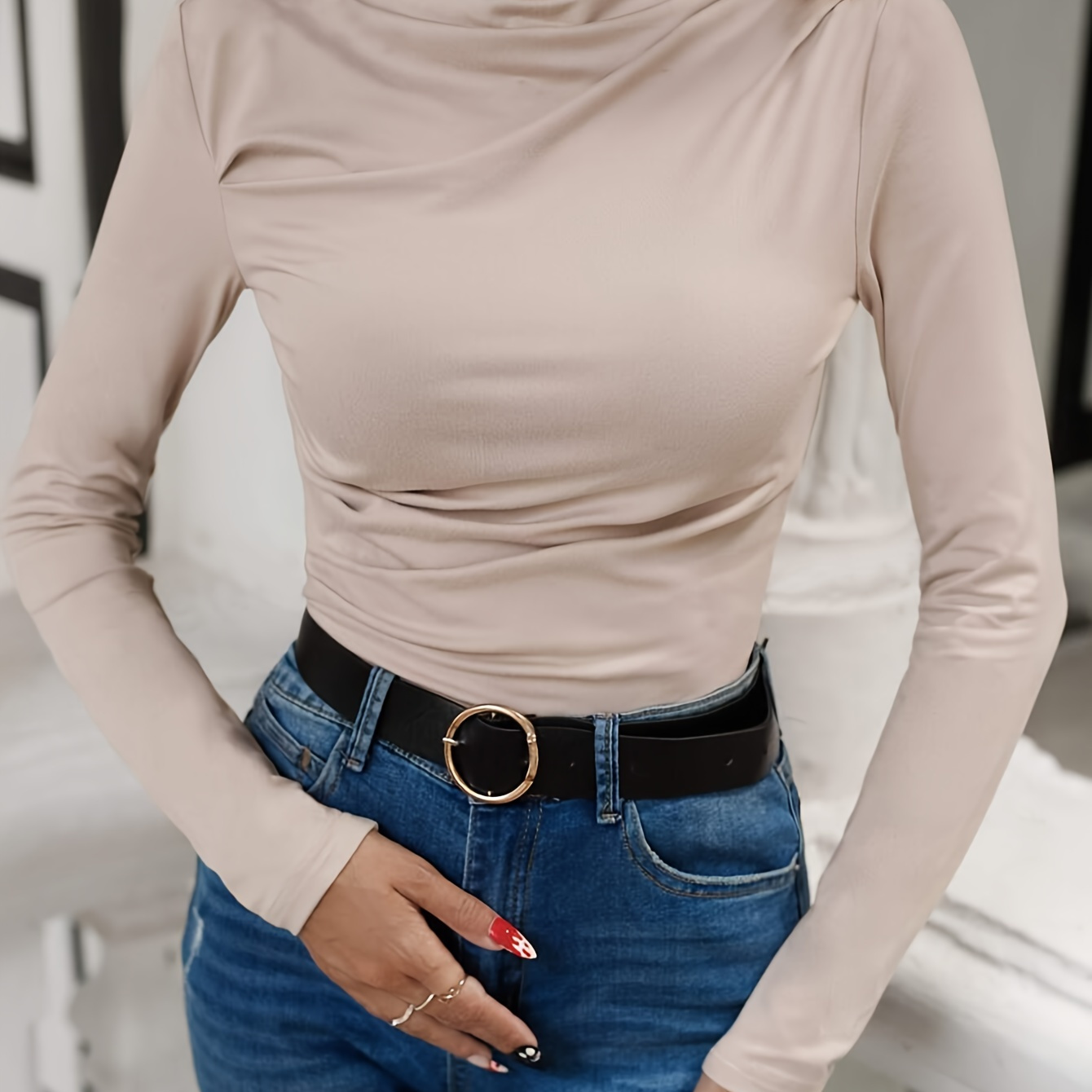 

Elegant Boat Neck Ruched T-shirt For Women - Solid Color, Polyester, Machine Washable - Perfect For All Seasons