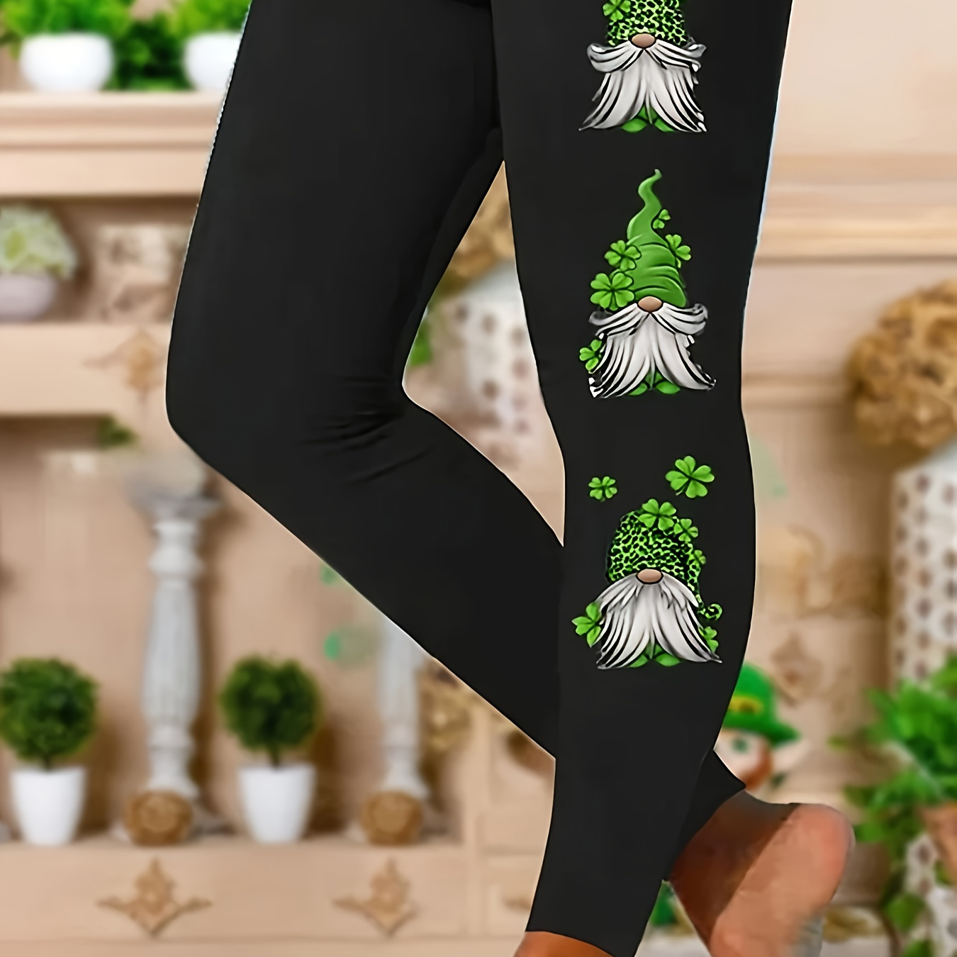 

Plus Size Gnome Print Skinny Leggings, Casual Every Day Stretchy Leggings, Women's Plus Size Clothing