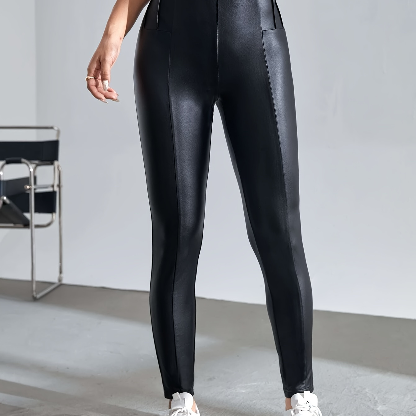 

Solid Pu Leather Leggings