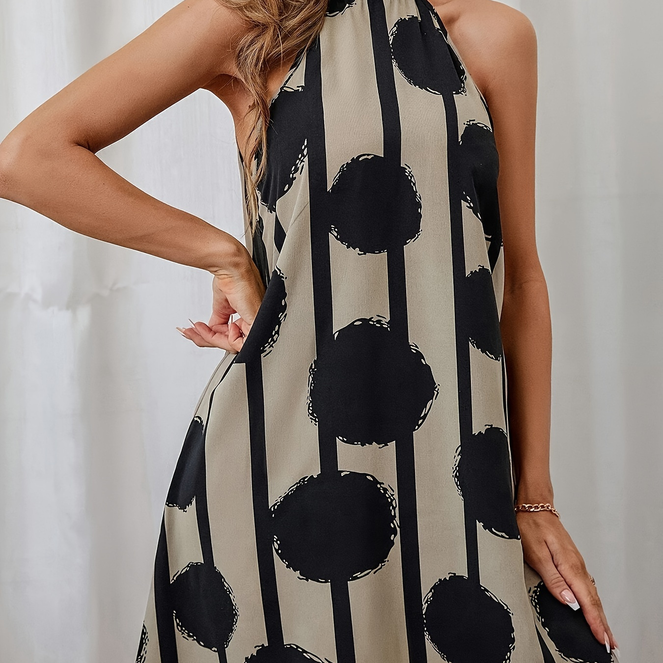 

Polka Dots Print Halter Neck Dress, Casual Sleeveless Dress For Spring & Summer, Women's Clothing