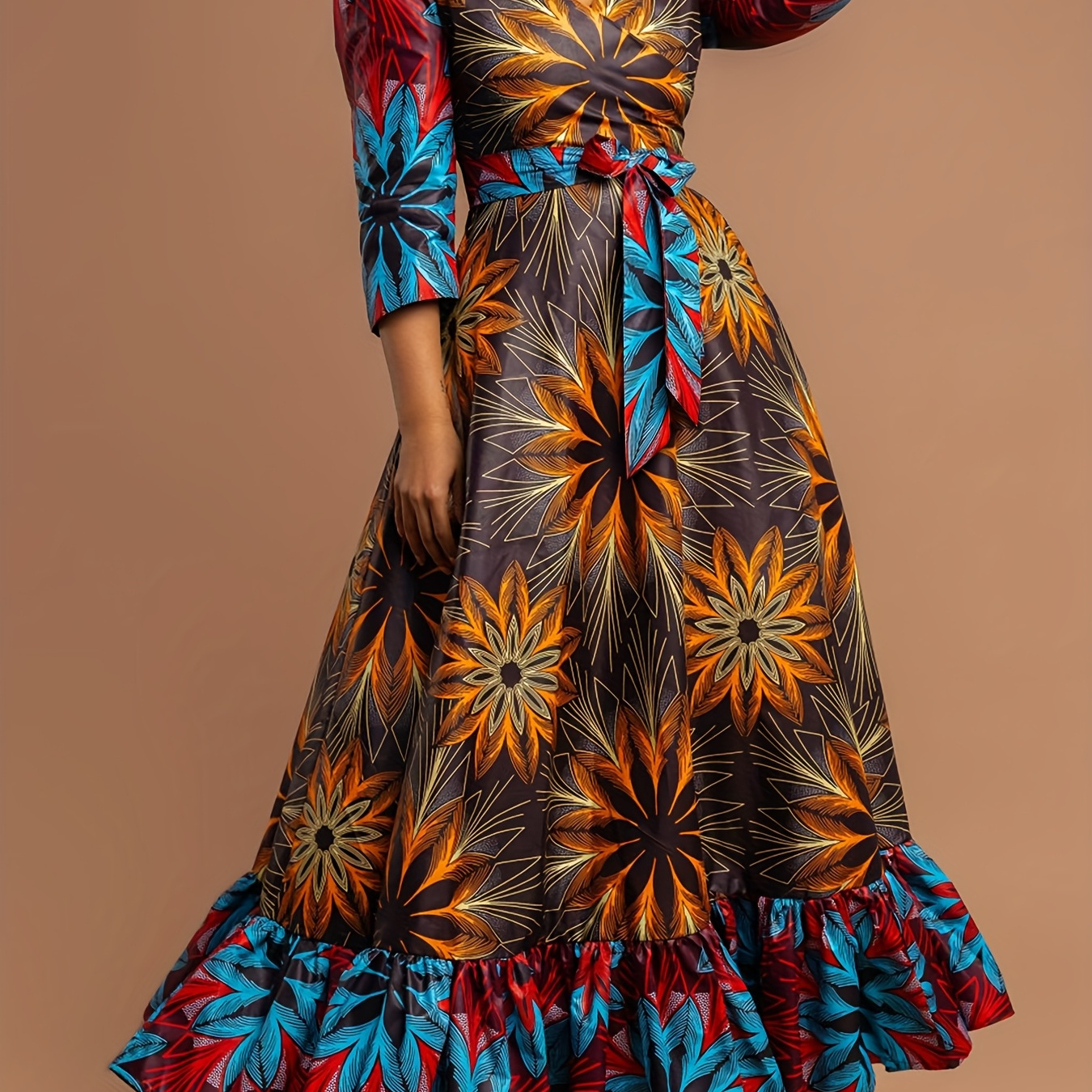 

Plus-size Dress With A Floral Print For Women