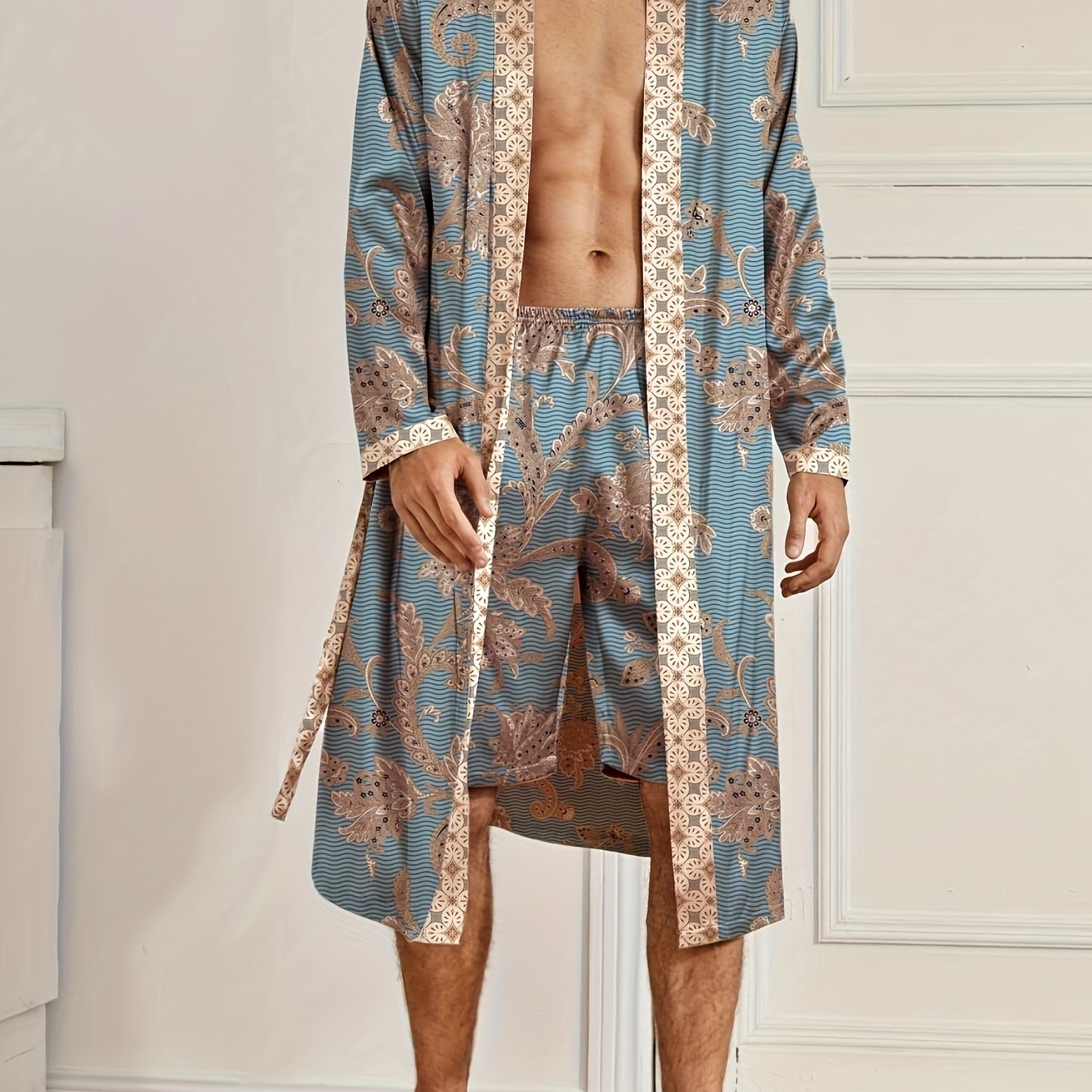 

Elegant Men's Casual Suit - Super-stylish Gorgeous Floral Print V-neck Long Sleeve Robe & Shorts, Must-have Nightgown Set For Daily Wearing