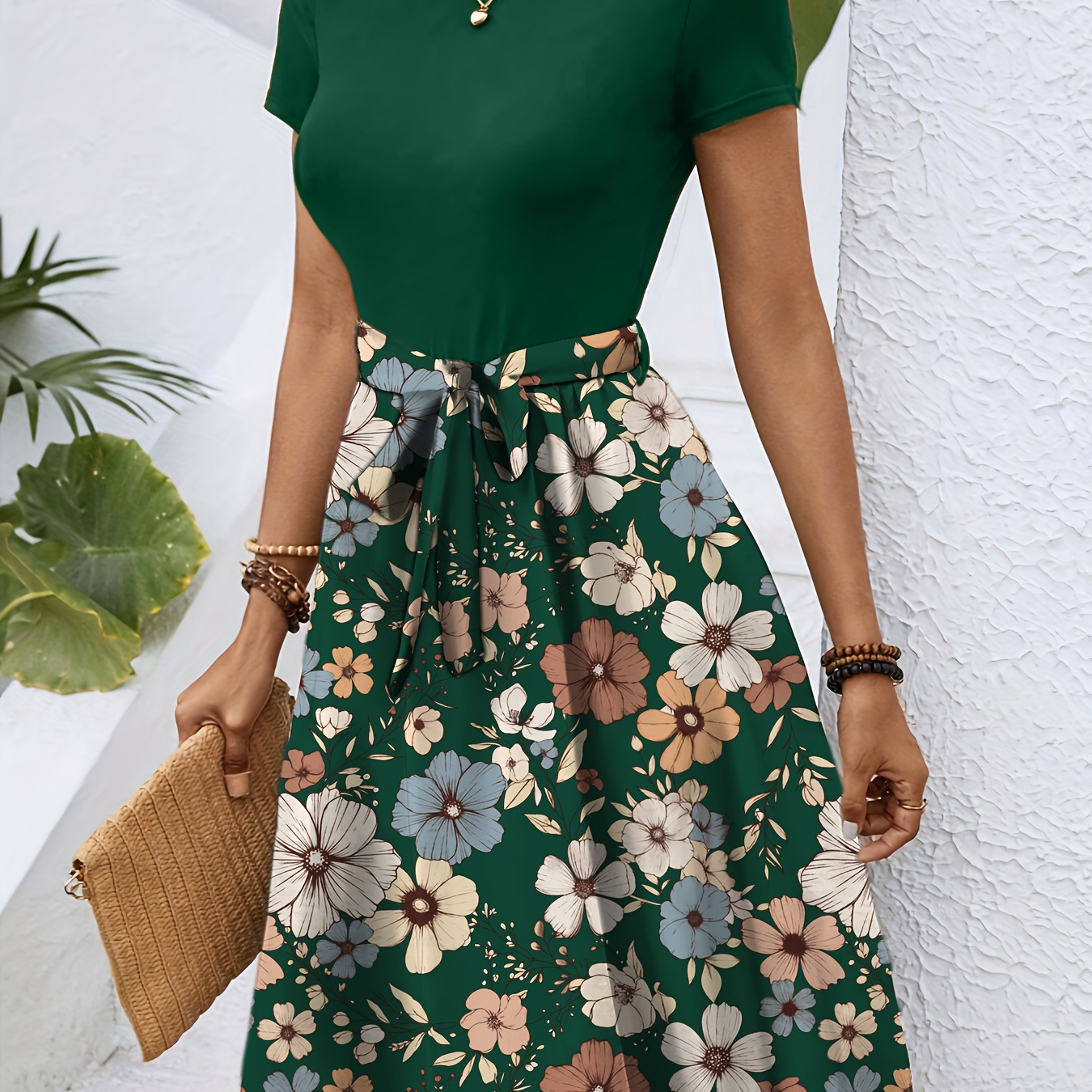 

1pc Elegant Floral Print Midi Dress For Women, Polyester , Crew Neck, Short Sleeves, Regular Fit, Tent Silhouette With Belt Detail - 95% Polyester, 5% Elastane