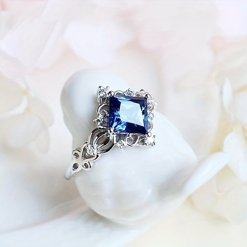 

1pc Sapphire Ring With Noble And Delicate Pattern For Unisex