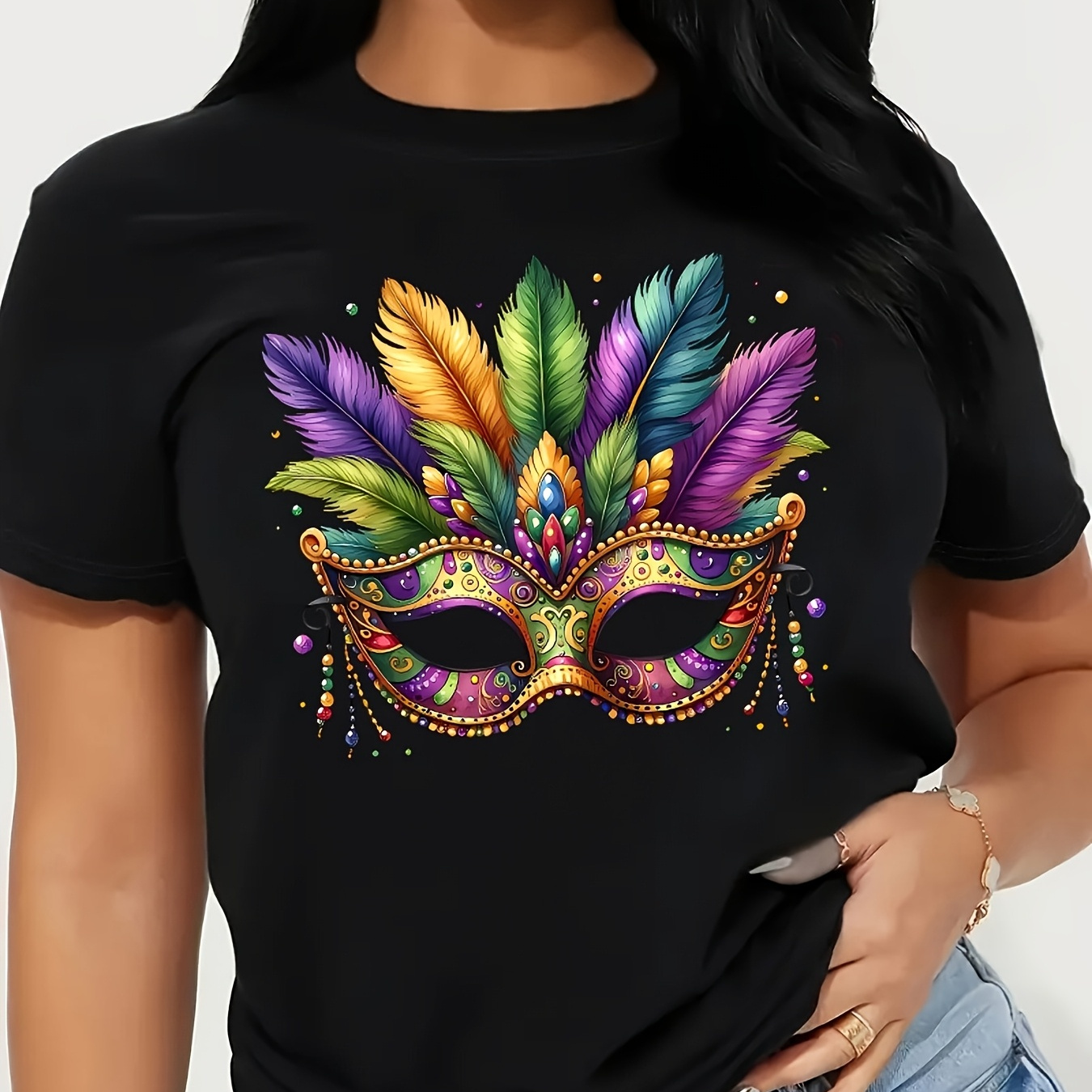 

T-shirt Imprimé De Masque De Carnaval Pour Femme, Haut Décontracté À Manches Courtes Et Col Rond, Tissu Tricoté En Polyester 95% Élastan 5%, Longueur Régulière, Toutes Les - 210gsm