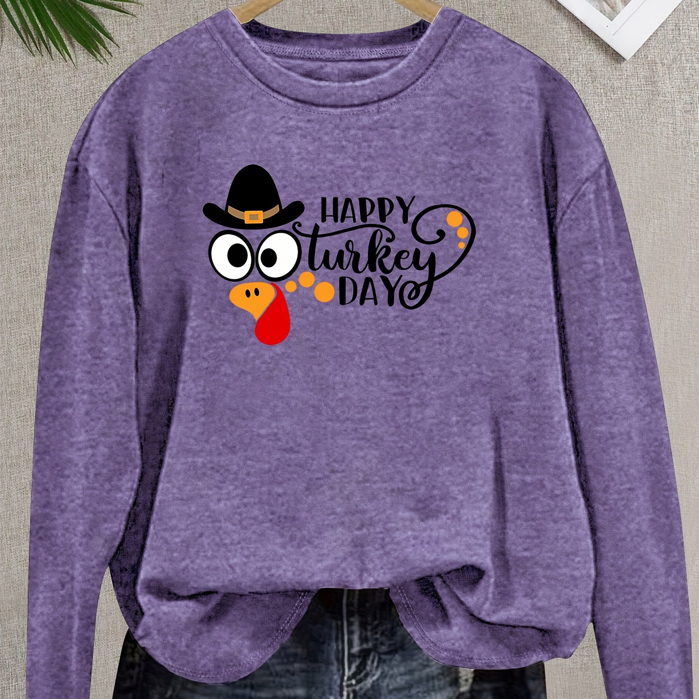 

Happy Turkey Day Long Sleeve Crew Neck T-shirt - Vintage Style, Knit Fabric, Medium Stretch, Women's Casual Top For Spring/summer/fall