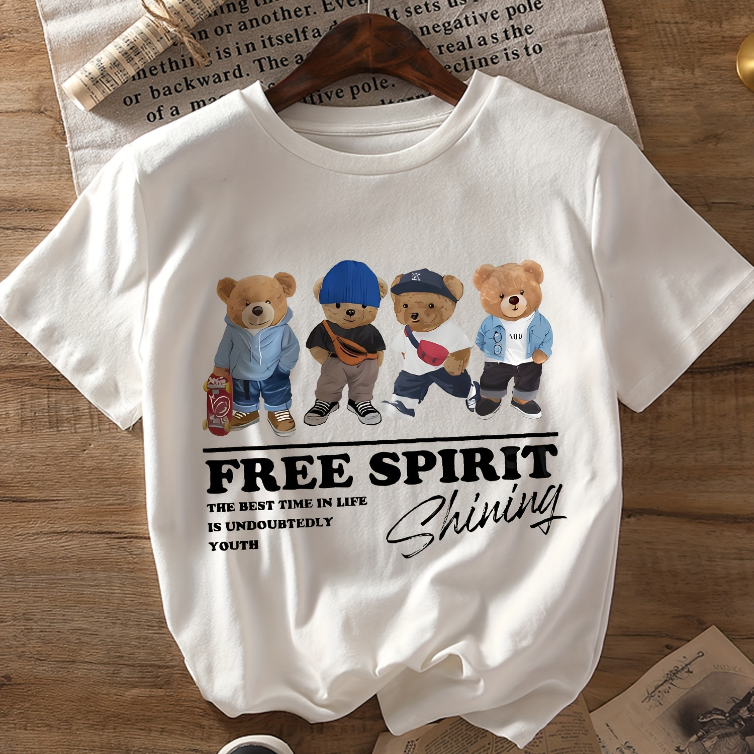 

Bear Print T-shirt, Short Sleeve Crew Neck Casual Top For Summer & Spring, Women's Clothing