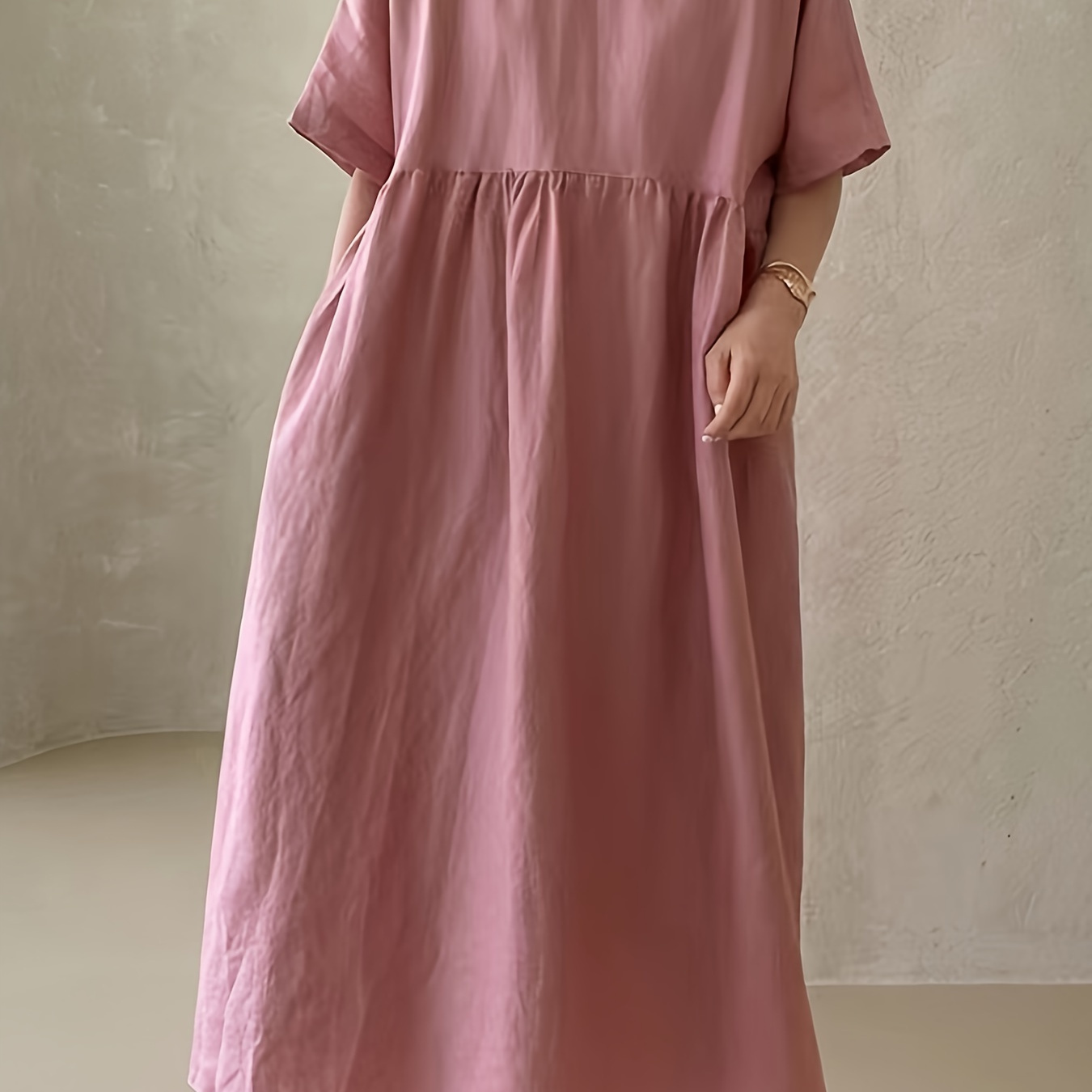 

Robe Chic Grande Taille à Effet Lin - Décontractée à Manches Courtes, Col Rond, Longueur Genou avec Poches - Lavable en Machine - Parfaite pour l'Été