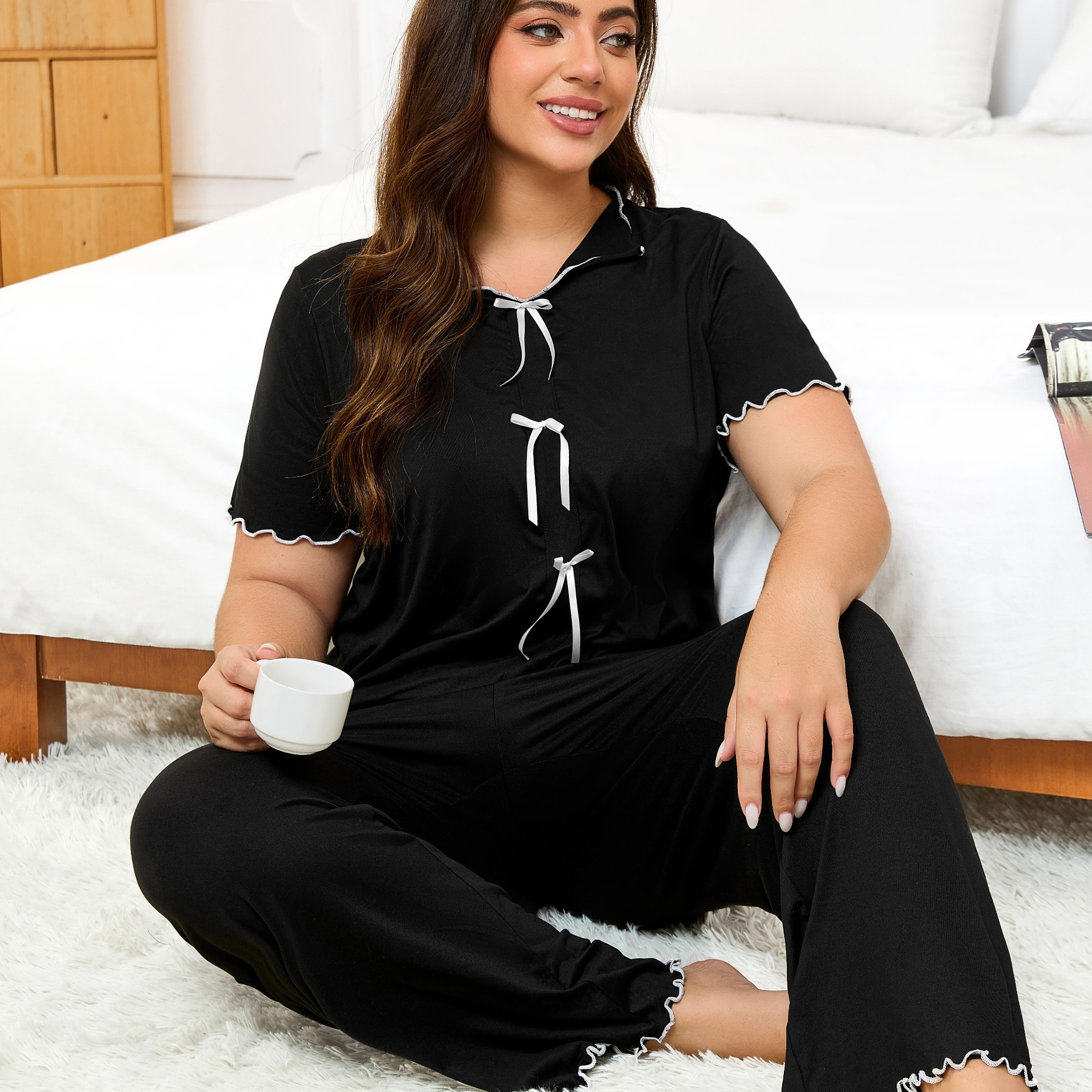 

1set Plus Size Women's Casual Short Sleeve Pajama Set With Lapel Collar, Solid Color Polyester Knit Fabric, Sleepwear With Drawstring Detail