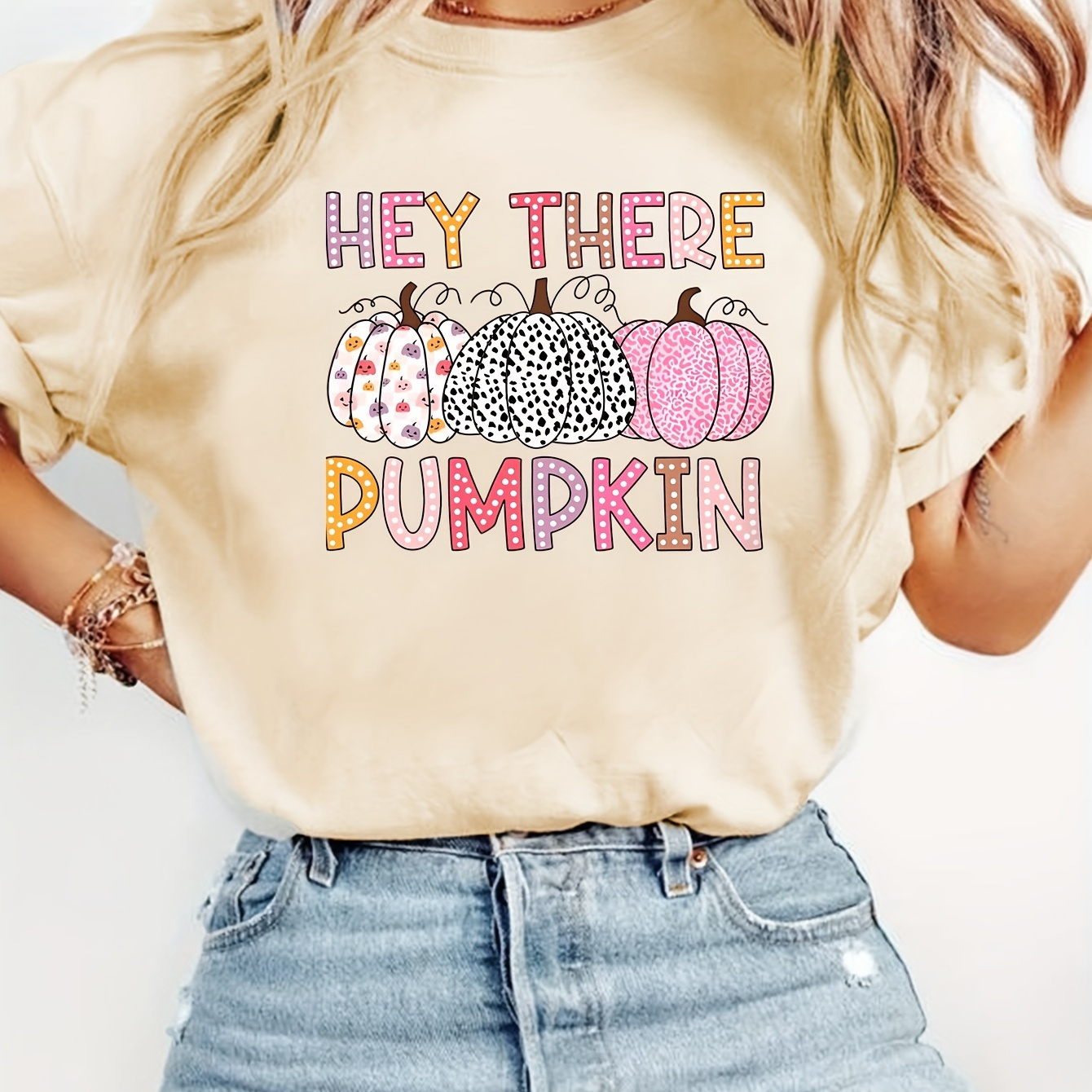 

Hey There Pumpkin Alphabet Print T-shirt, Casual Crew Neck Polyester Blend Tee With Elastane, Short Sleeve Regular Fit Top For Women – Season Versatile Knit Fabric Shirt