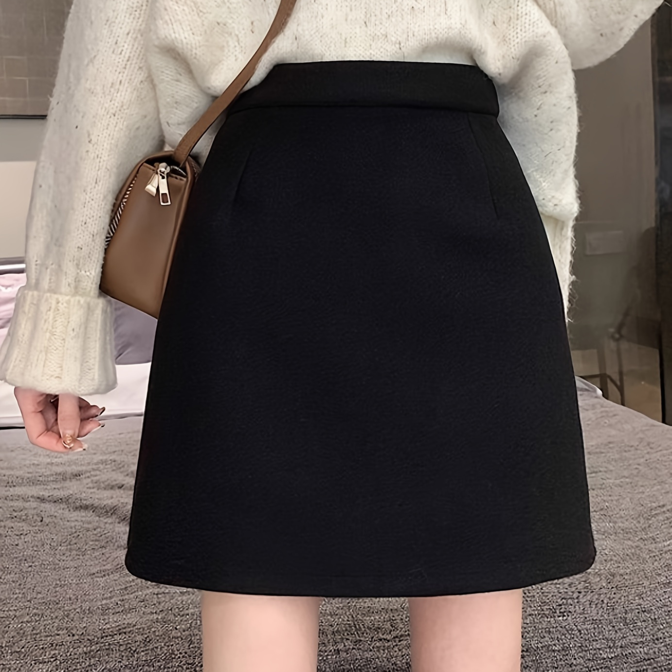 

Elegant Women's High-waisted Short Skirt With Lining, Back Zipper, A-line Style, Simple And Straight For Commuting.