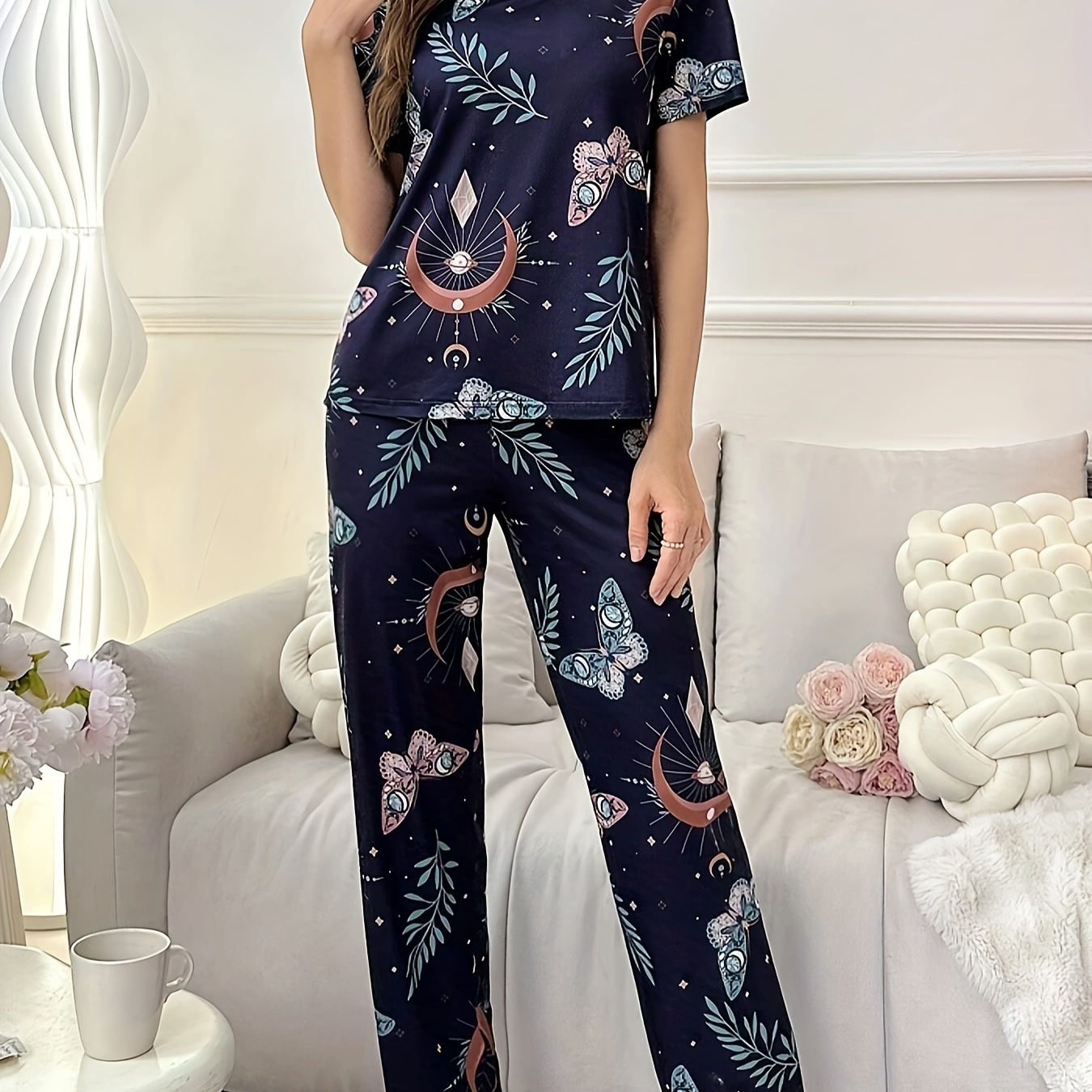 

Women's Butterfly Print Short Sleeve Top And Pants Pyjama Set, Comfortable Loungewear, Casual Style