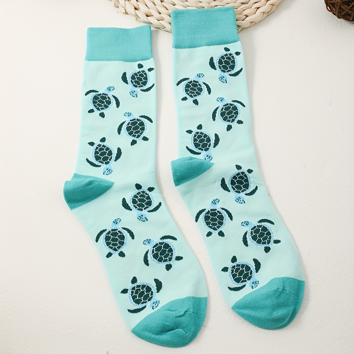 

1 Pair Music Festival Cartoon Turtle Print Socks, Comfy & Breathable Mid Tube Socks, Women's Stockings & Hosiery