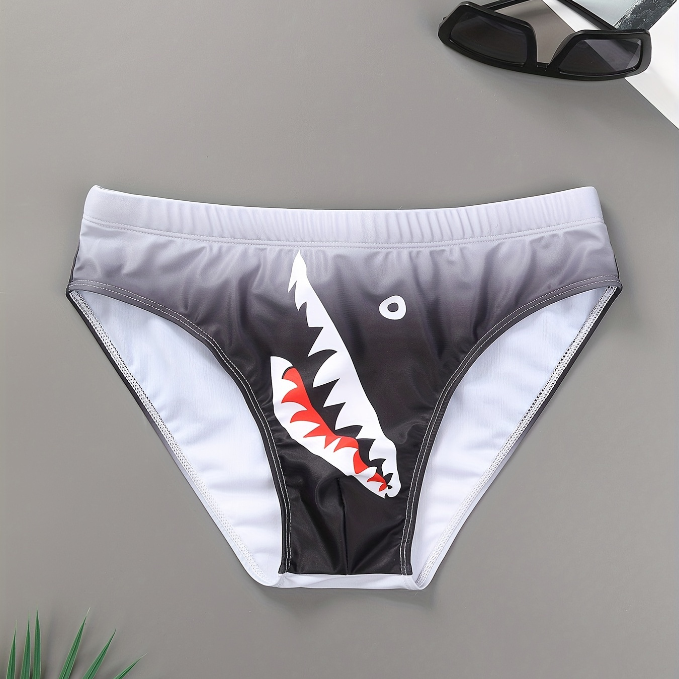 Shark Print Men’s Swimsuit Brief, Quick Dry Swim Briefs Bikini Swimwear