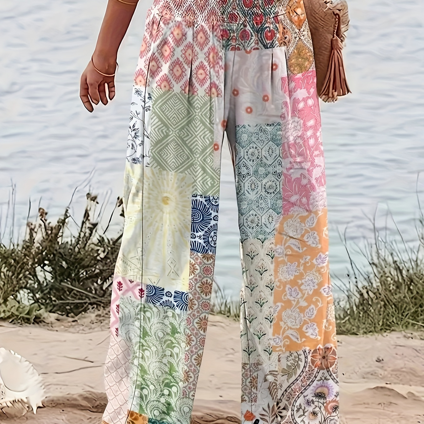 

Pantalon imprimé fleurs et patchwork grande taille, style vacances, taille froncée, ample, pour le printemps et l'été, vêtements grande taille pour femmes.