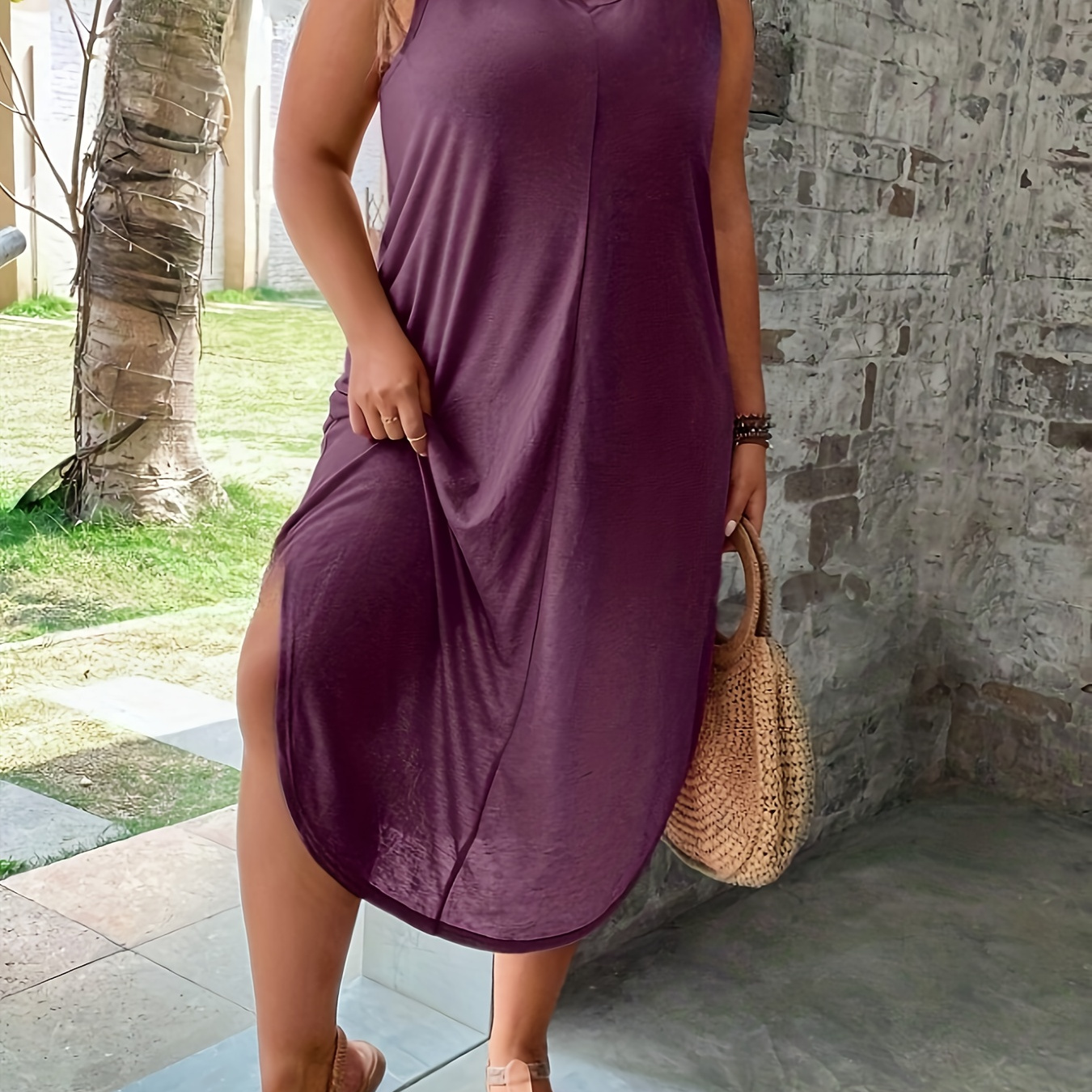 

Plus Size Solid Curved Hem Tank Dress, Casual Sleeveless Dress For Spring & Summer, Women's Plus Size Clothing