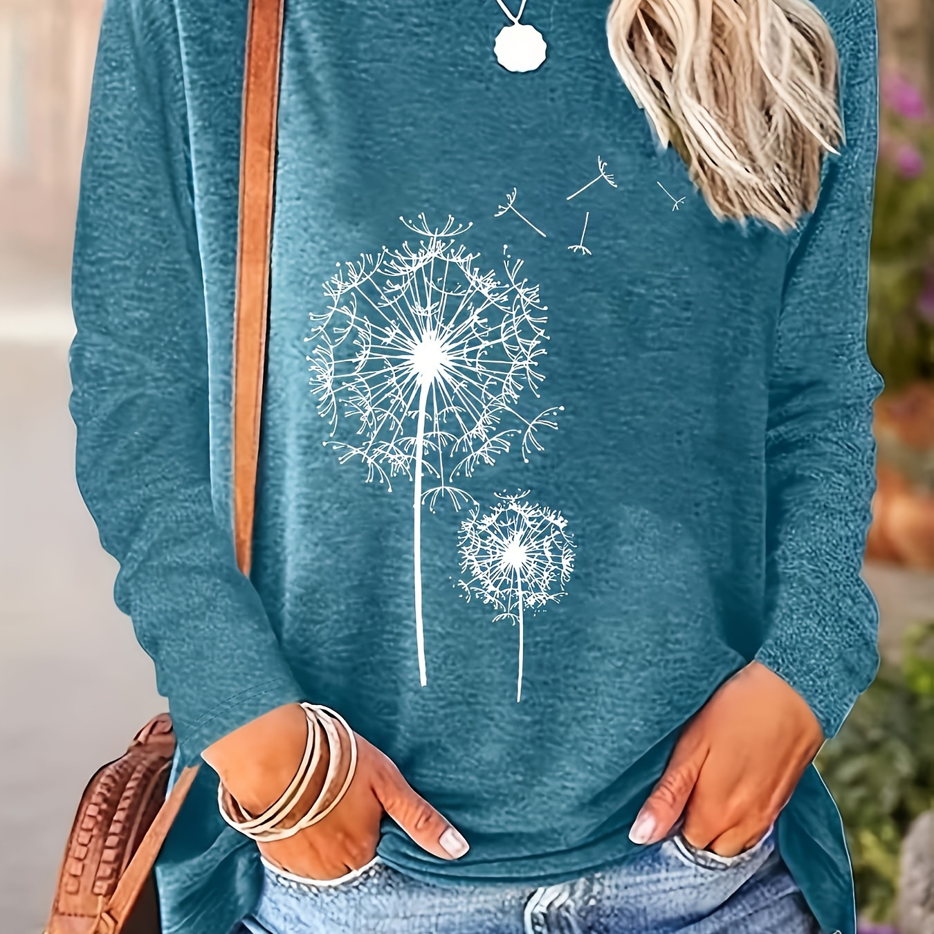 

Plus Size Dandelion Print T-shirt, Casual Long Sleeve Crew Neck Top For Spring & Fall, Women's Plus Size Clothing