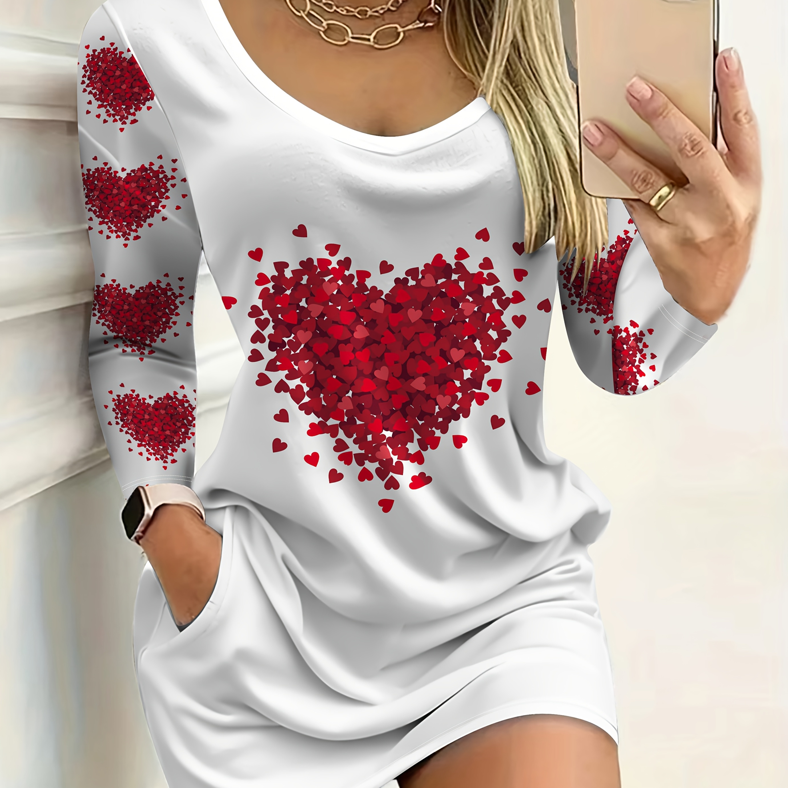 

Elegant Outfit| Elegant Valentine's Day Women's Long Sleeve Round Neck Dress With Heart-shaped Floral Print & Pockets - Stretchy Polyester , Machine Washable