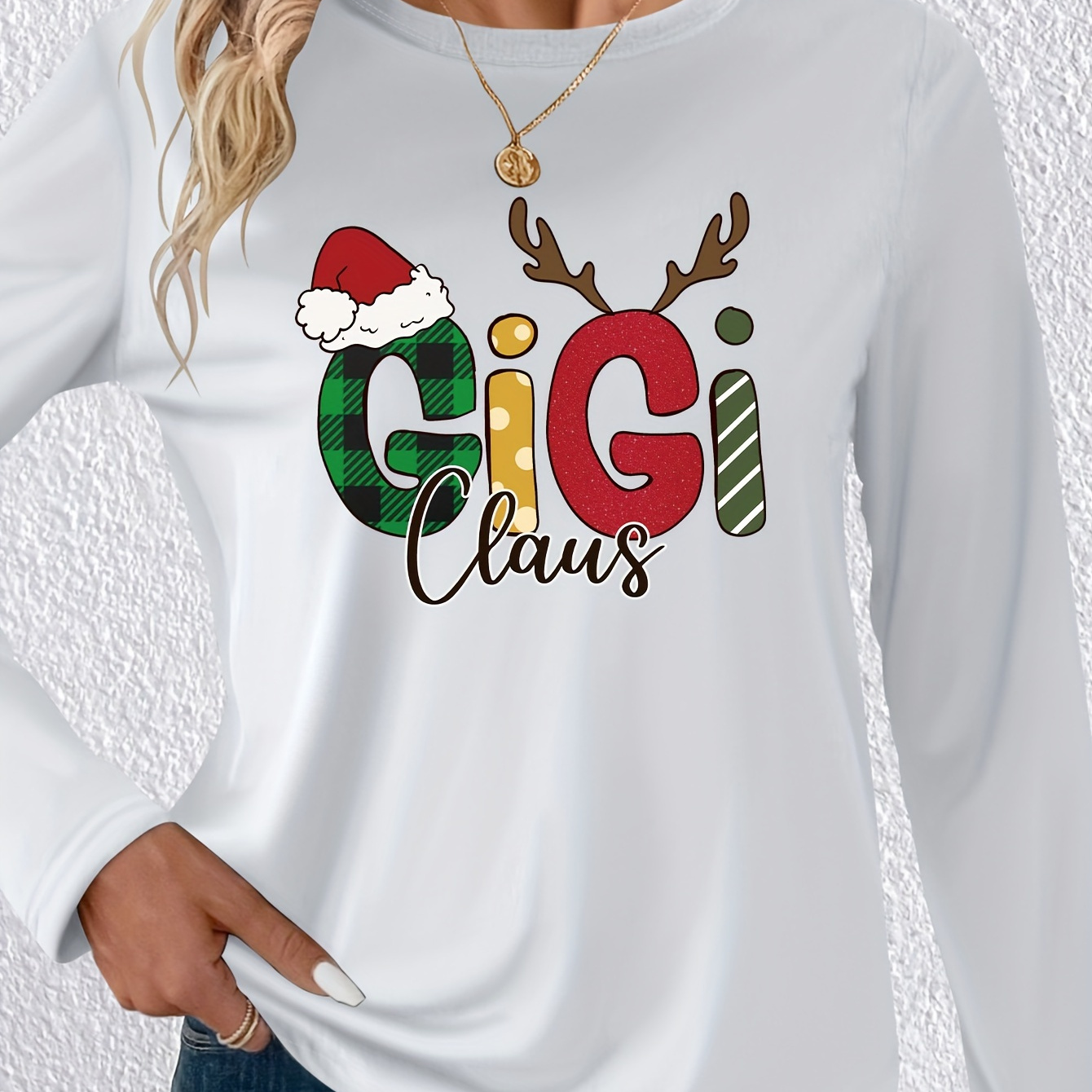 

Casual Christmas Applique Long Sleeve Crew Neck T-shirt With Gigi Claus Print, 100% Polyester Knit Fabric, Regular Fit, Medium Stretch Pullover For Spring/fall