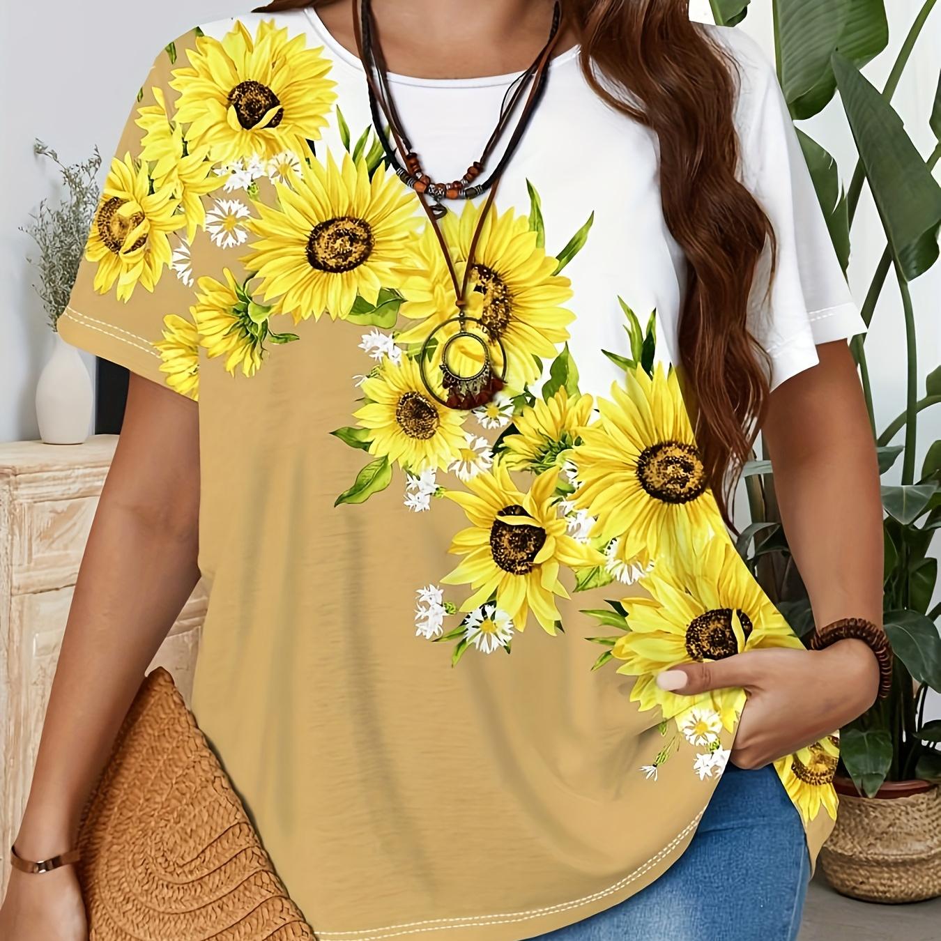 

Plus Size Sunflower Print Color Block T-shirt, Casual Short Sleeve Crew Neck Top For Spring & Summer, Women's Plus Size Clothing
