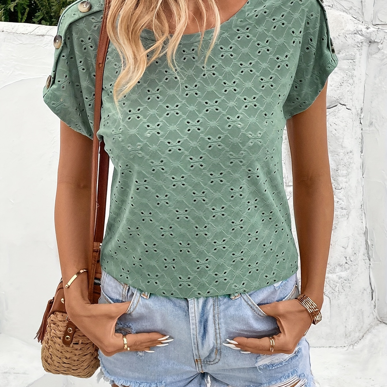 

Eyelet Crew Neck T-shirt, Casual Button Decor Short Sleeve T-shirt For Spring & Summer, Women's Clothing