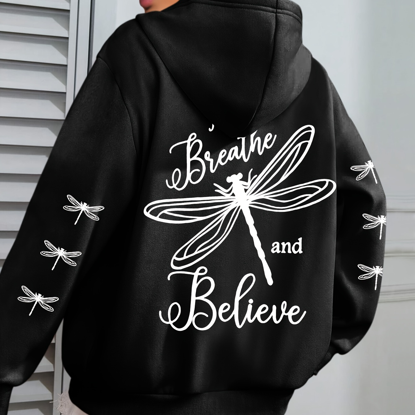 

Plus Size "" Dragonfly Print Hoodie - Casual Long Sleeve Hooded Sweatshirt With Pocket, Cozy Polyester Pullover For Women, Ideal For Fall & Winter