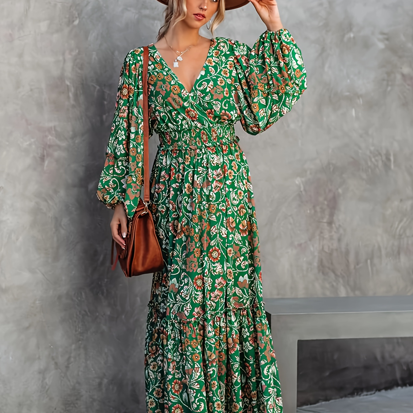 

Women's Plus Size Floral Print Bohemian Backless Maxi Dress