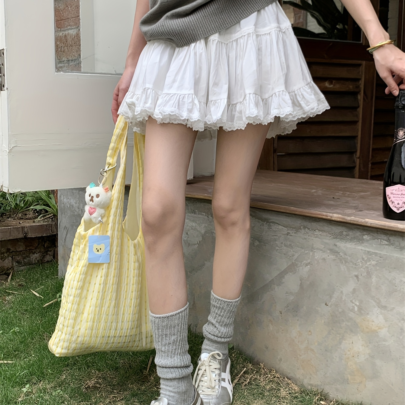 Women's High-Waisted A-Line Skirt with Elastic Waistband - White Lace Trim & Ruffled Hem, Breathable Summer Casual Skirt, Machine Washable, Cute & Versatile Style, Casual Attire, Comfortable Fit