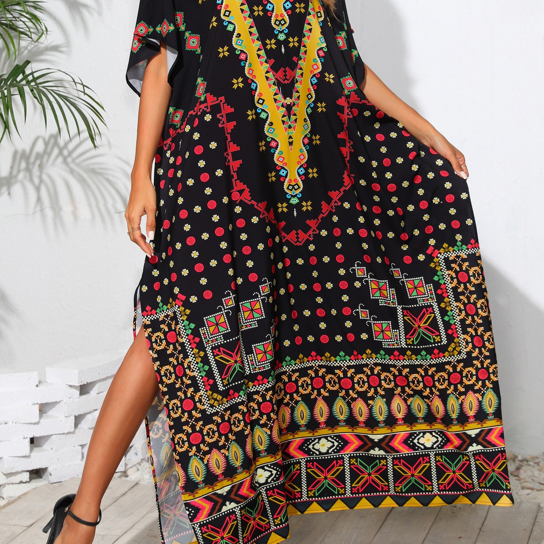 

Women's Boho Style Cover Up, Plus Size Tribal Print V Neck Loose Fit Vacay Beach Kaftan Dress