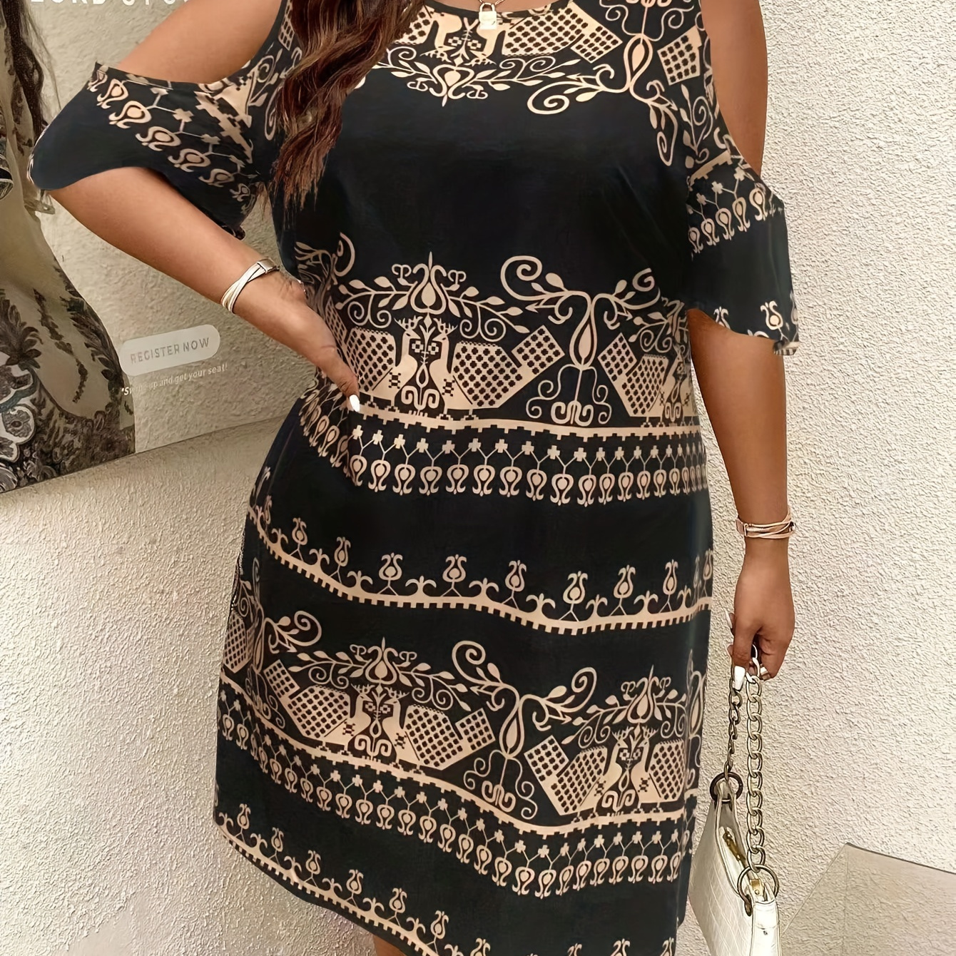 

Plus Size Geometric Print Dress, Casual Cold Shoulder Short Sleeve Crew Neck Dress, Women's Plus Size clothing