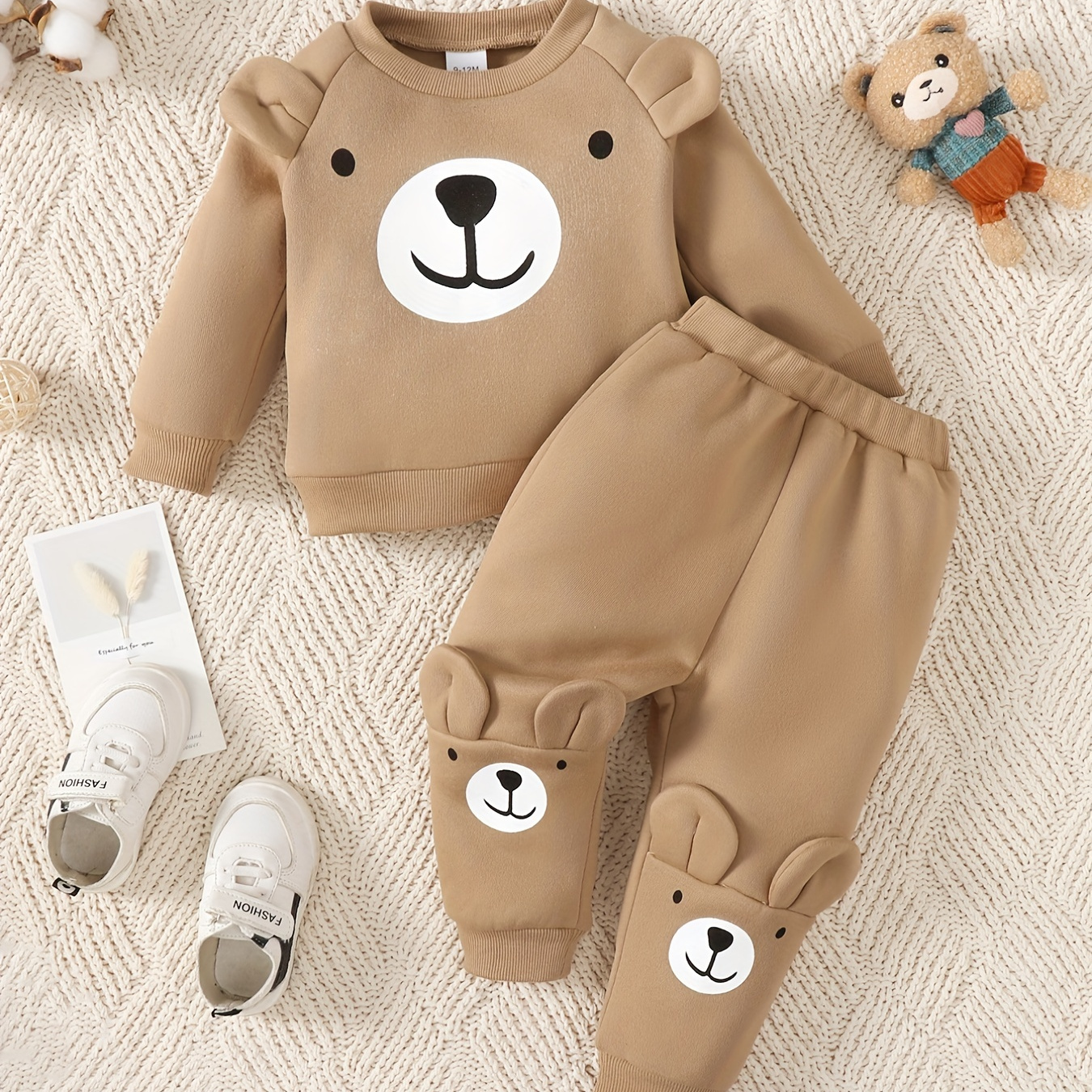 

2pcs Baby Boys Casual Cute Warm Fleece Outfits, Bear Pattern Round Neck Long Sleeve Sweatshirt & Bear Print Pants Set For Autumn And Winter