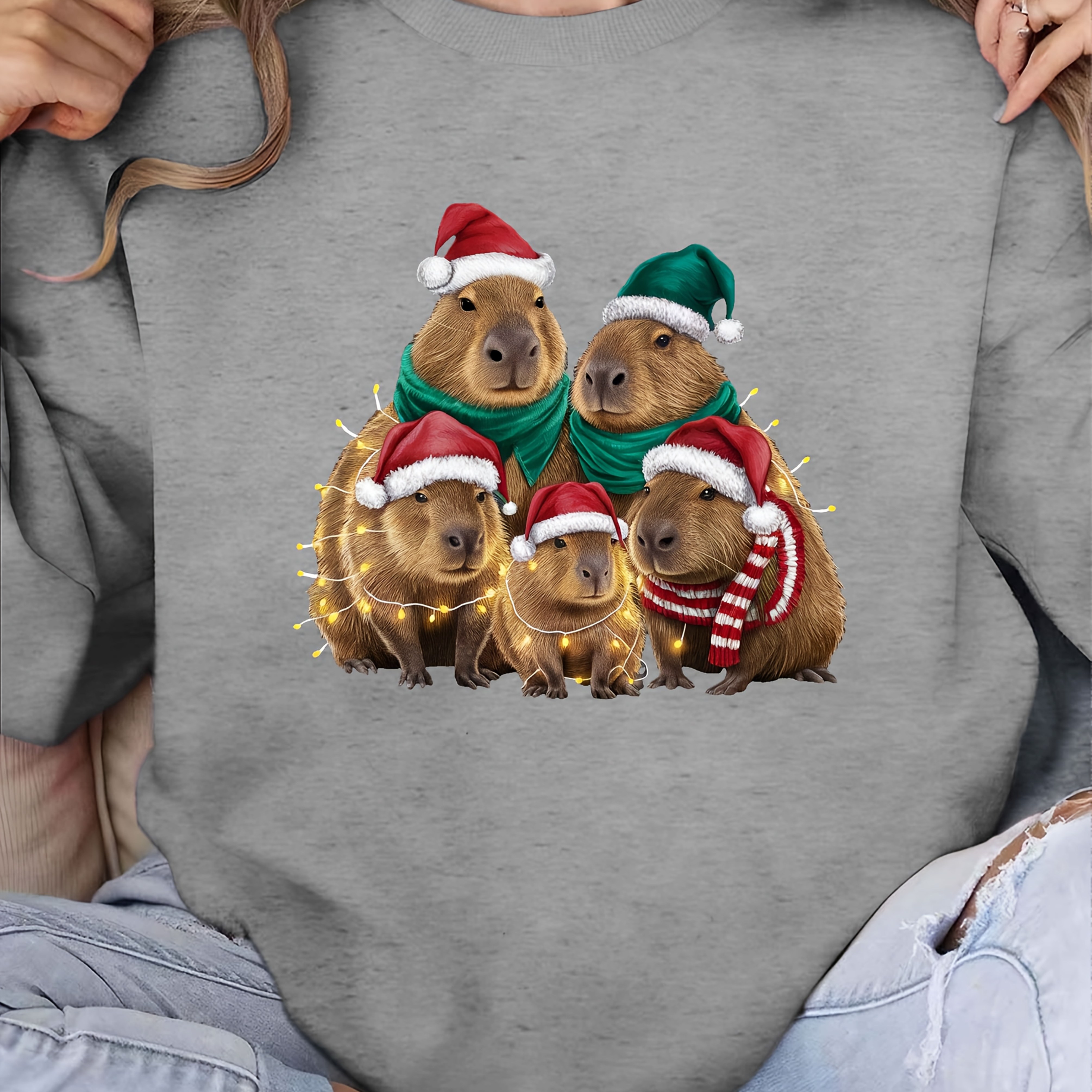 

1pc Capybara Christmas Sweatshirt For Women - Casual Polyester Crew Neck Pullover With Geometric , Holiday Themed Fashion Top For Autumn/winter