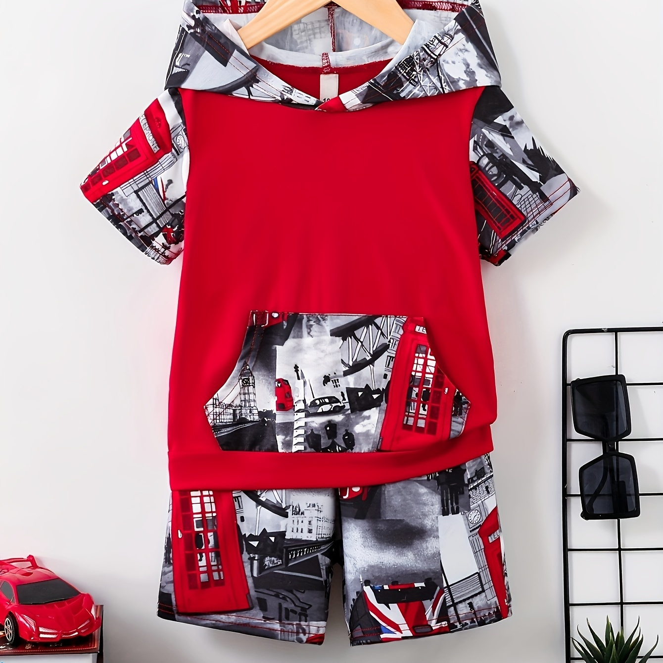 

2pcs Boys Casual Cool Pattern Print Stitching Short Sleeve Hooded T-shirt & Shorts Set, Comfy Summer Boys Clothes