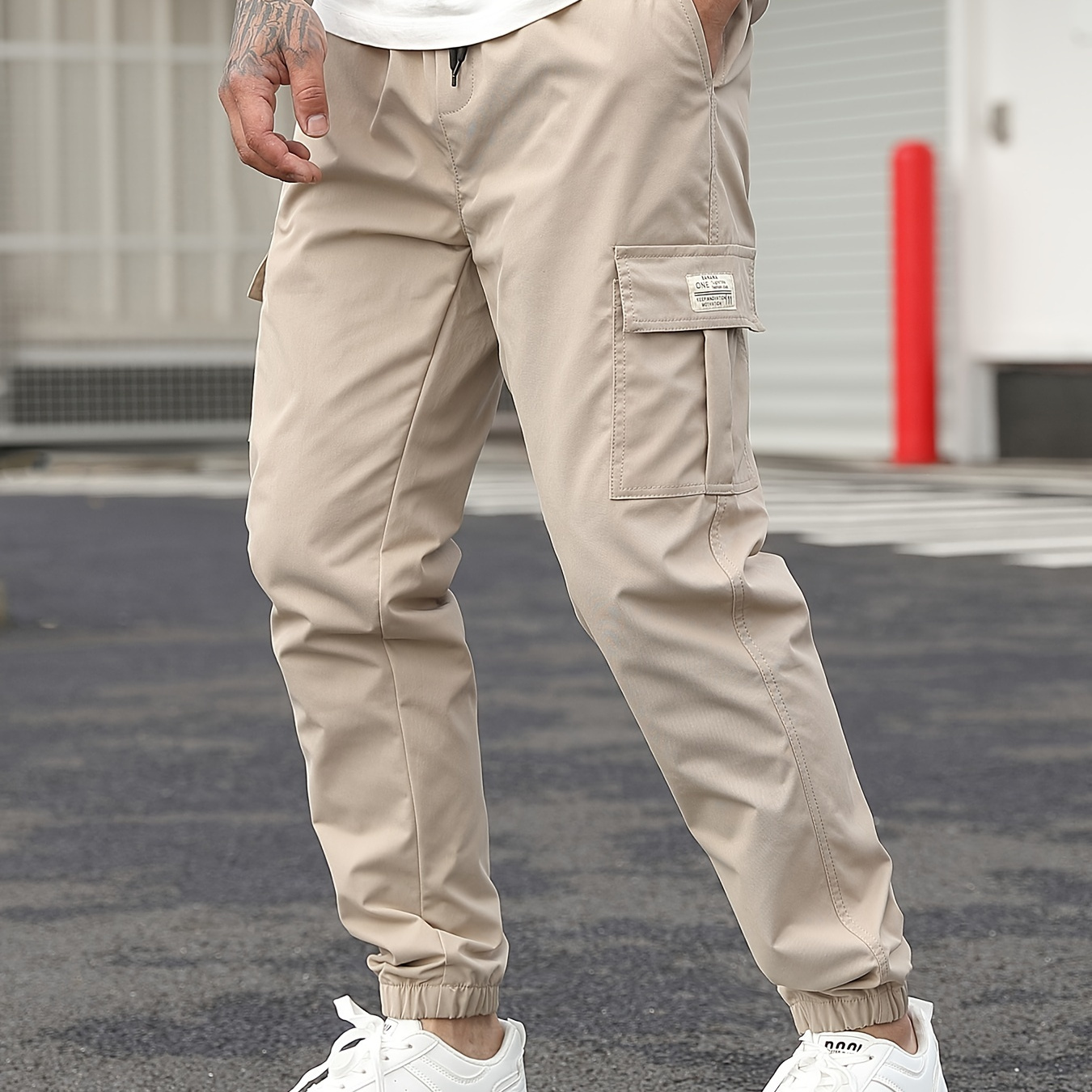 

Pantalons cargo pour hommes, parfaits pour la randonnée en plein air, avec de multiples poches pratiques, coupe longue, style décontracté, adaptés à toutes les saisons