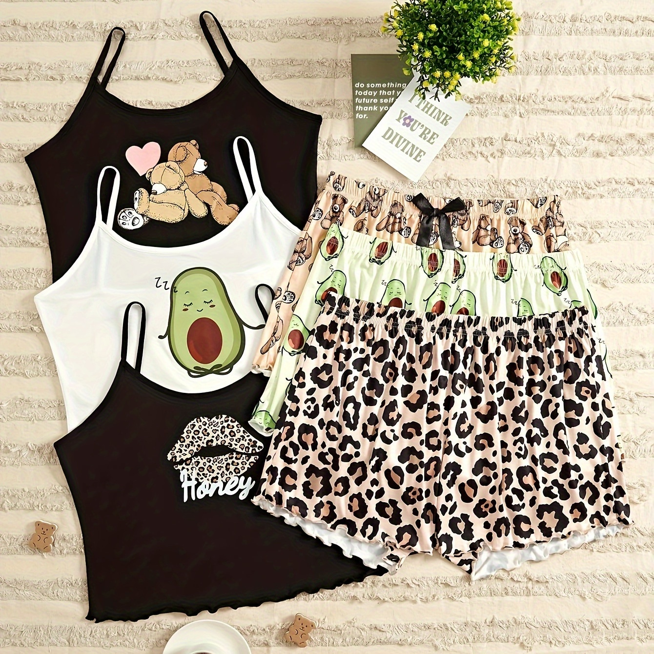 

Women's Pajamas Cartoon Print 6pcs Suspender Set