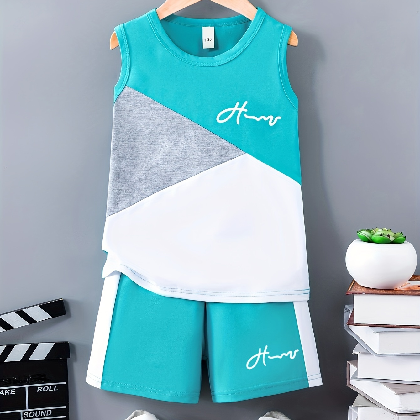 

2pcs Boys Colorblock Sleeveless Tank Tops&shorts Set, Casual Crew Neck Fitness Vest&shorts, Kids Clothing