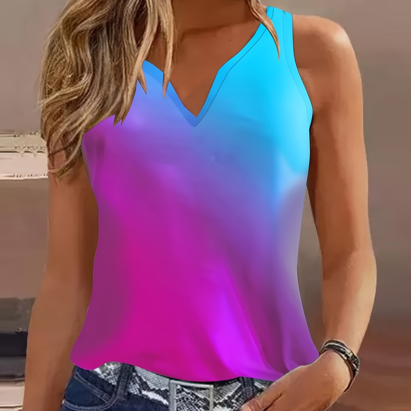 

Gradient Notched Neck Tank Top, Casual Sleeveless Top For Spring & Summer, Women's Clothing