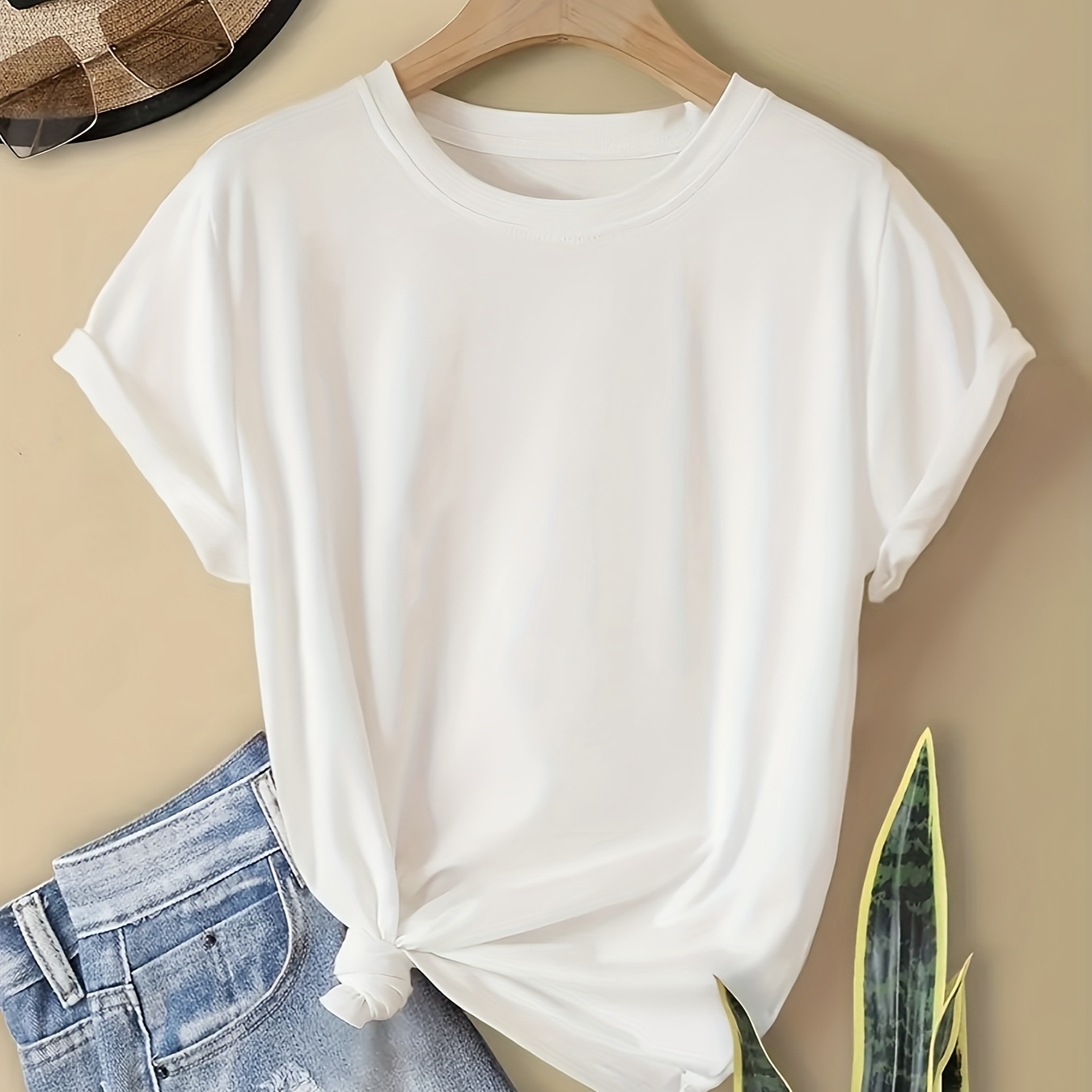 

Effortlessly Chic Womens T-shirt Versatile Solid Crew Neck - Perfect For Spring & Summer Days