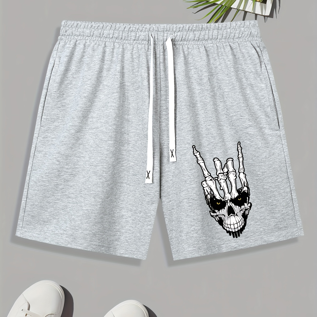 

Skull & Skeleton Of Hand Pattern Comfy Shorts, Men's Casual Slightly Stretch Waist Drawstring Shorts For Summer Basketball Beach Resort