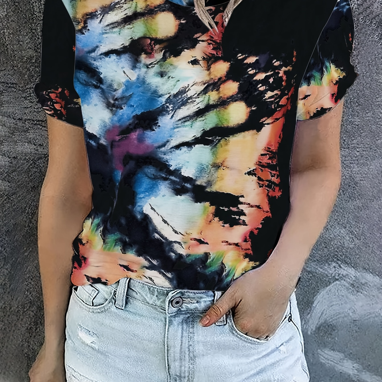 

Abstract Print Crew Neck T-shirt, Casual Short Sleeve T-shirt For Spring & Summer, Women's Clothing