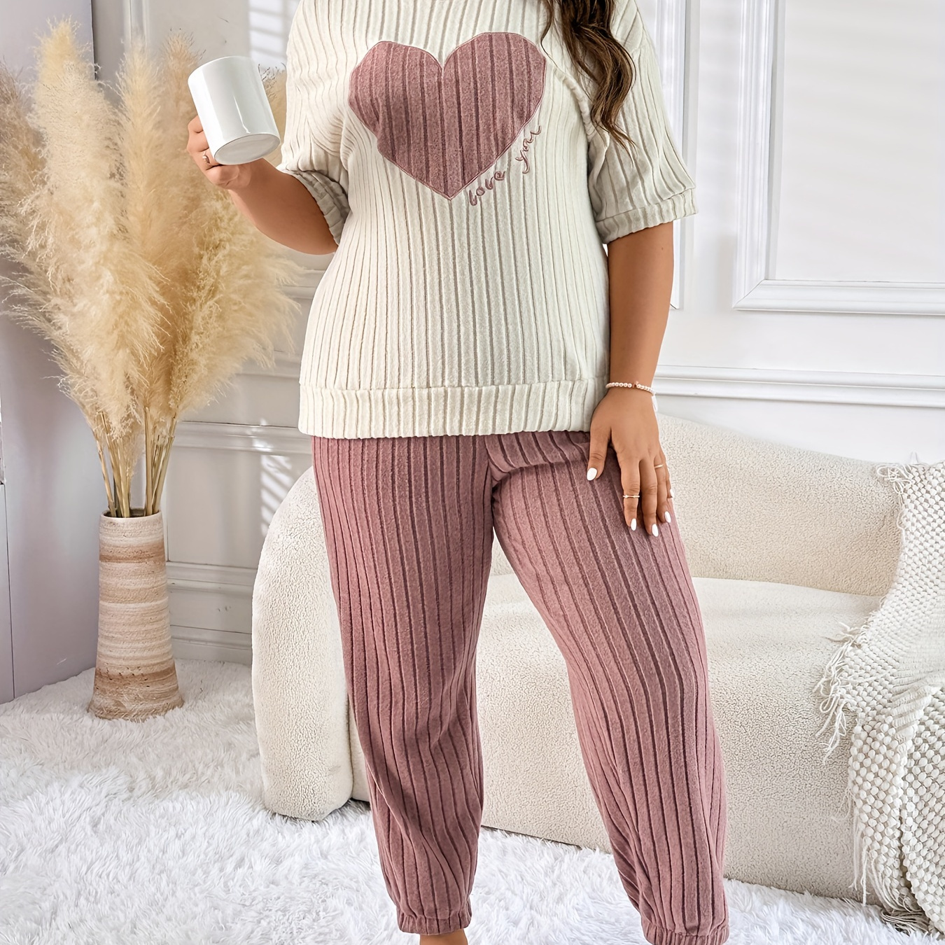 

Women's Plus Size Heart Embroidered Ribbed Pajama Set, Casual Crew Neck Polyester Knit Fabric, Medium Stretch Loungewear