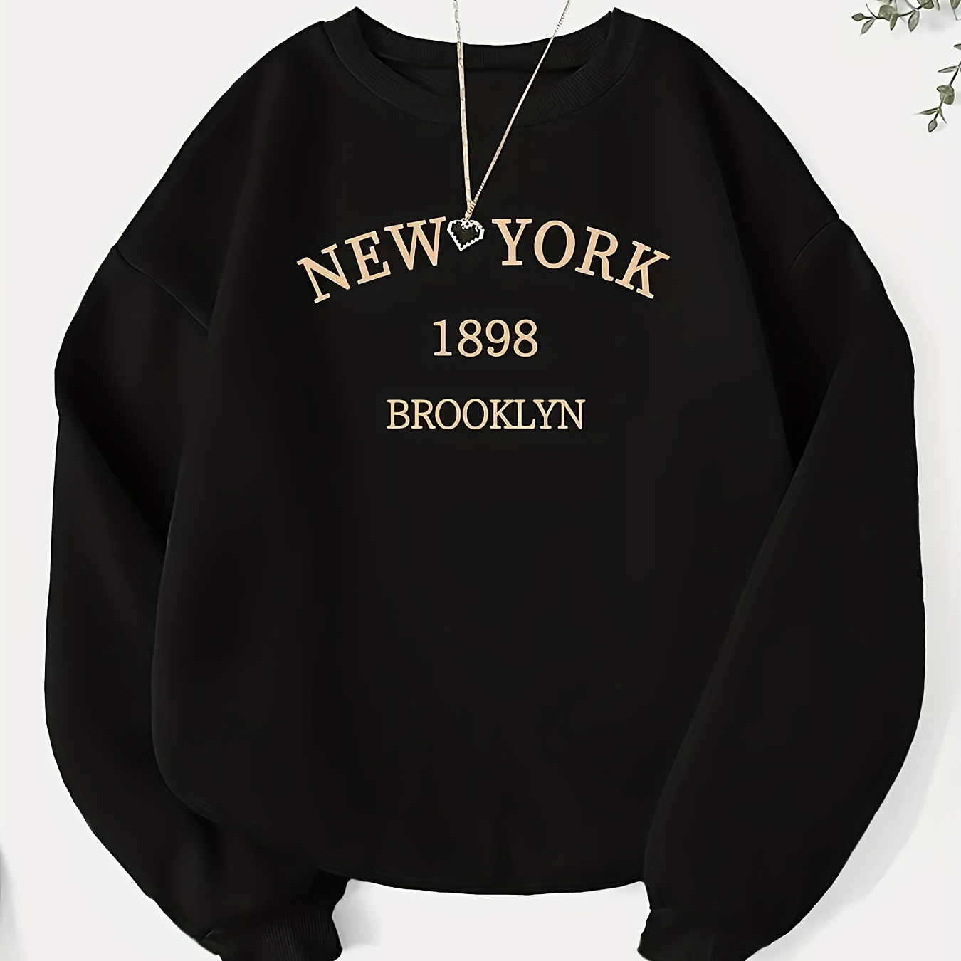 

Vintage 1898 Graphic Crew Neck Sweatshirt For Women - Polyester Knit Fabric, Long Sleeve, Geometric Pattern, Regular Length Fall/winter Pullover