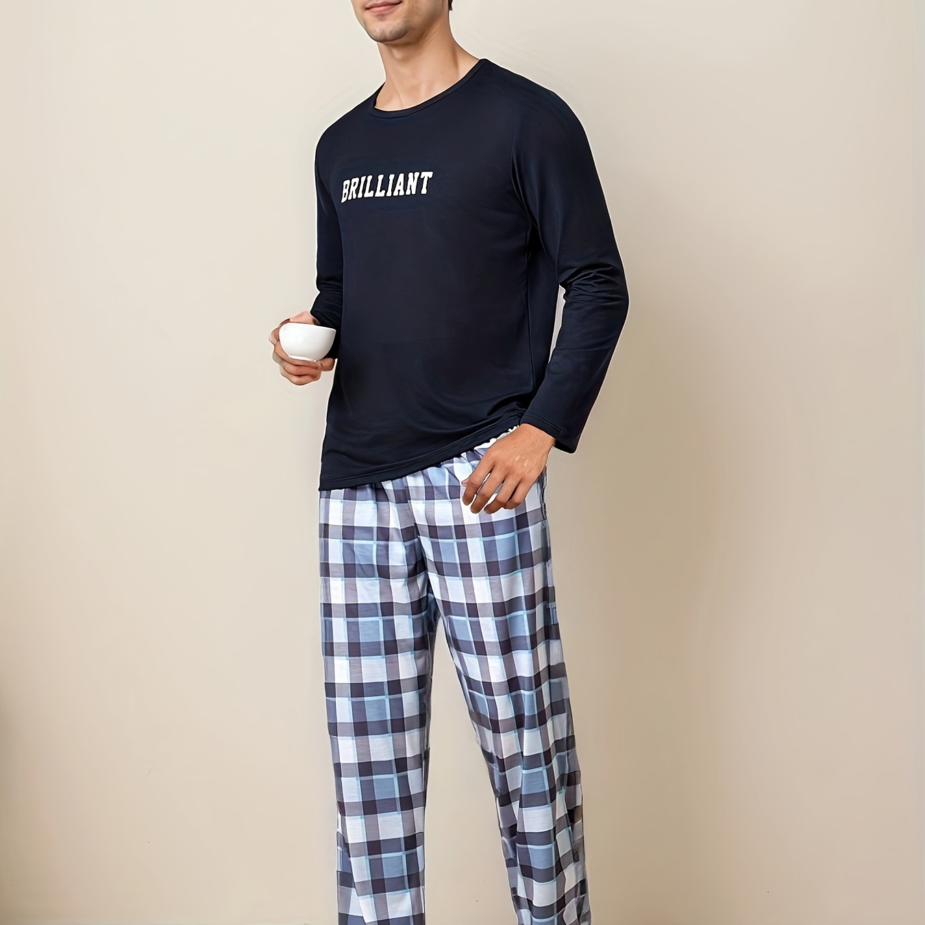 

Ensemble Pyjama Homme Printemps et Automne - T-shirt Décontracté à Manches Longues et Col Rond avec Motif et Pantalon Long - Costume de Nuit Décontracté pour Homme