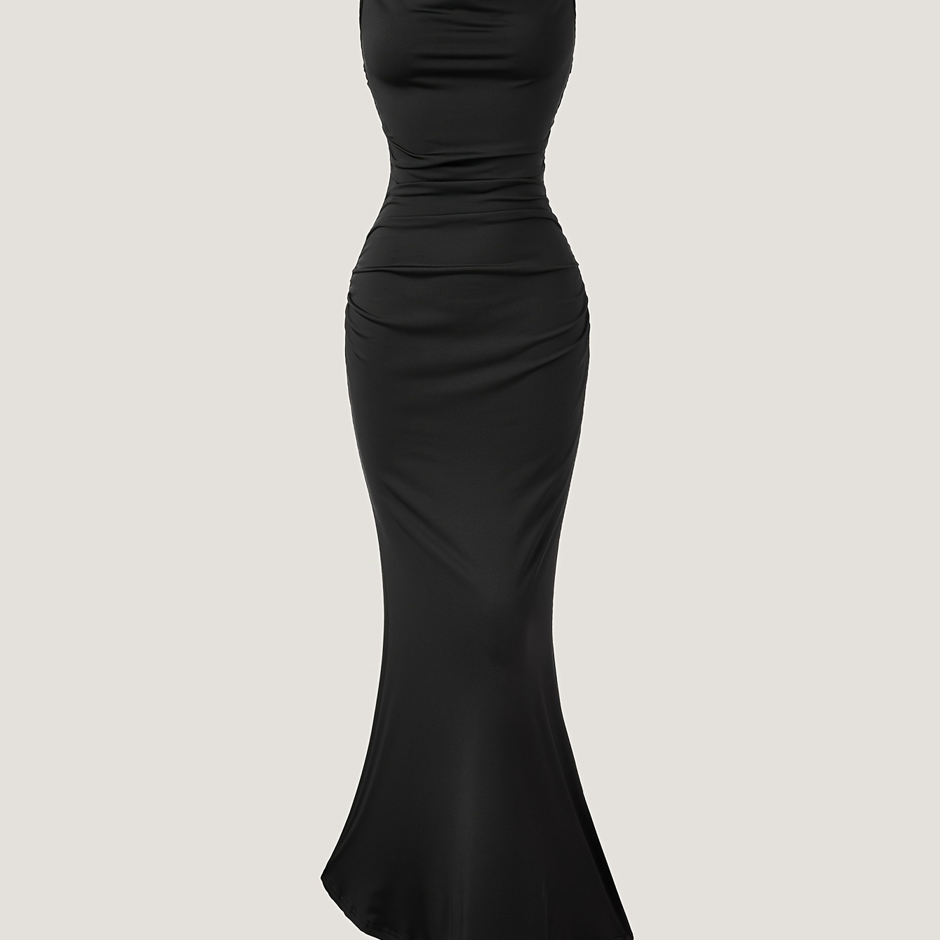 

A Solid Color Sleeveless Dress With , Fitted Waist, And A Romantic Mermaid Silhouette For A Date.