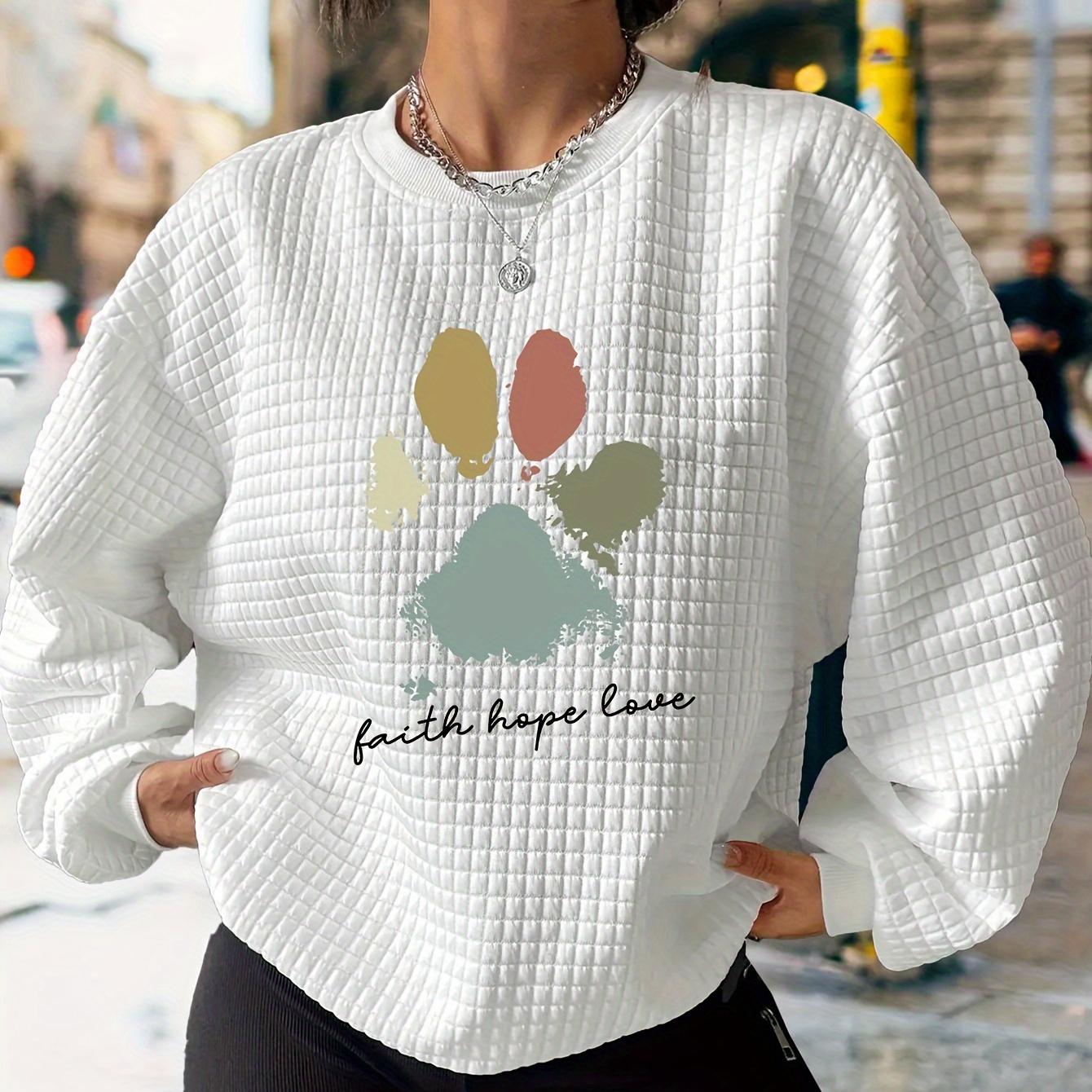 

Chic Graphic Neck Sweatshirt For Women - Casual Long Sleeve Pullover, Fall & Winter