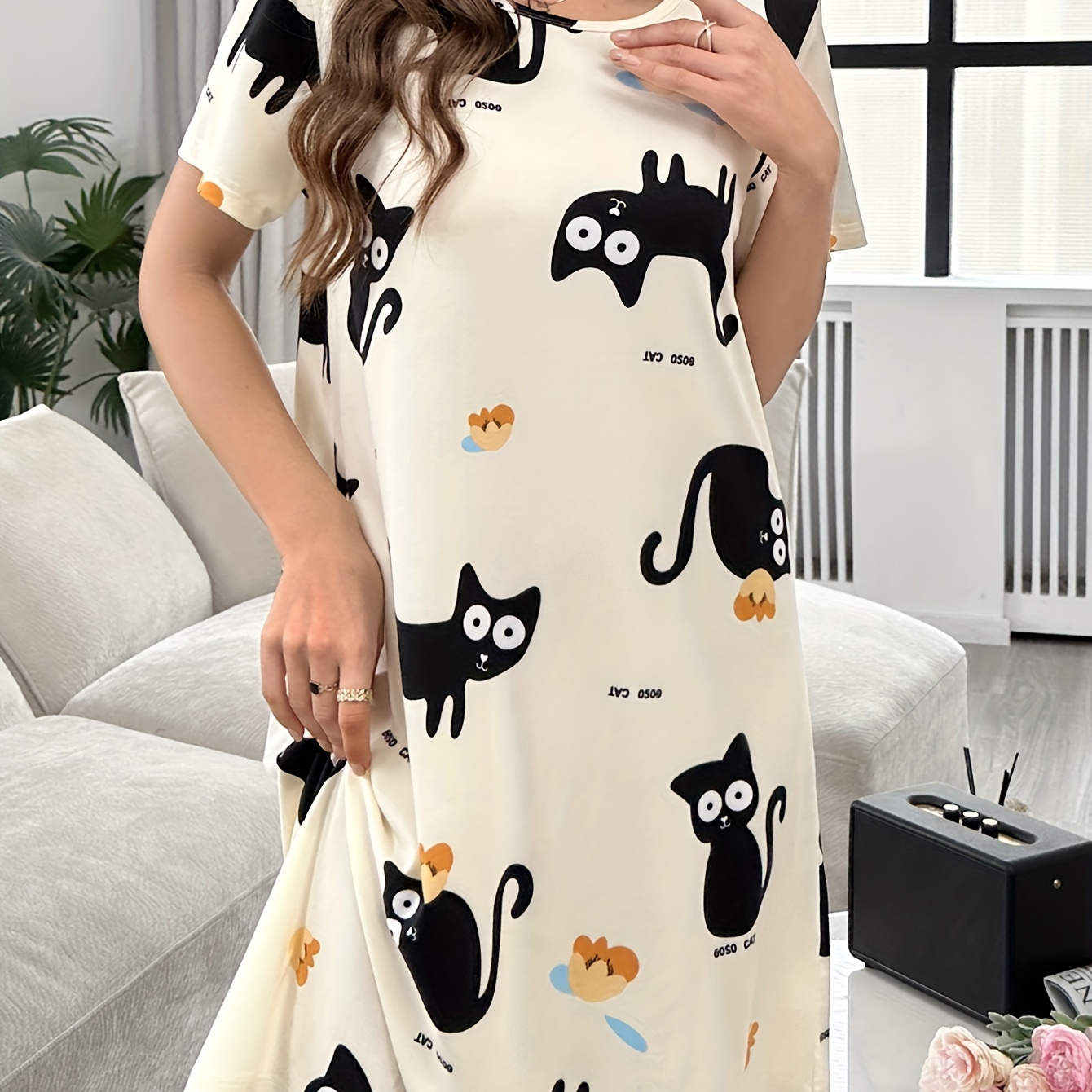

Women's Cartoon Cat Print Short Sleeve Loose Sleep Dress, Comfortable Casual Nightgown, Home Wear Sleep Wear
