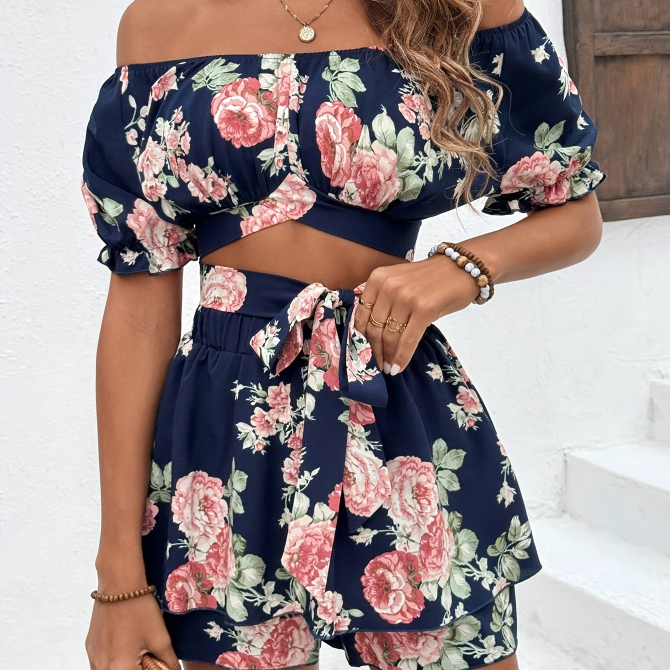 

Vacation Floral Print Shorts Set, Off-shoulder Short Puff Sleeve Crop Top & Tie Waist Flare Loose Shorts Outfits, Women's Clothing